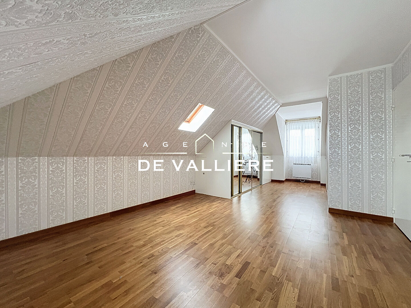 Photo APPARTEMENT DUPLEX - CENTRE VILLE image 6/6