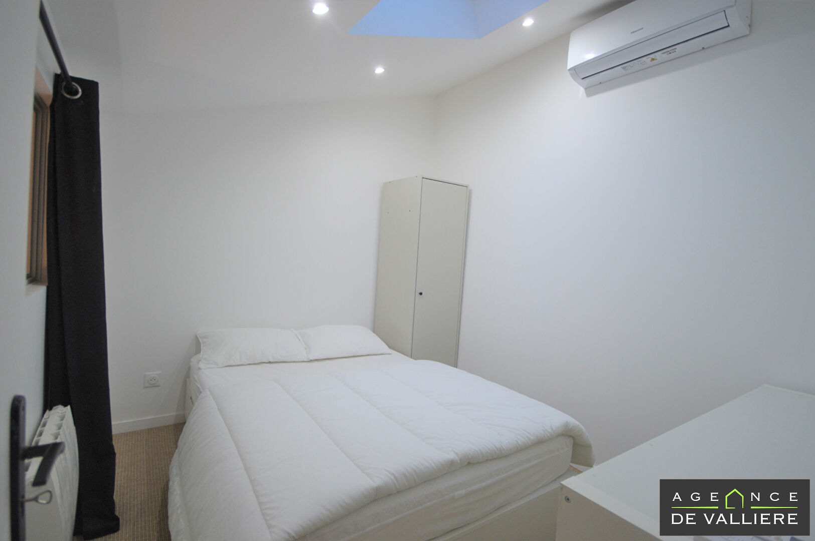 Photo DUPLEX 2/3 pièce(s) 50 m2 parfaitement meublé image 5/6