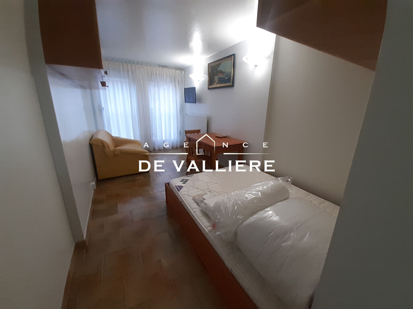 Agence immobilière de AGENCE DE VALLIERE - RUEIL