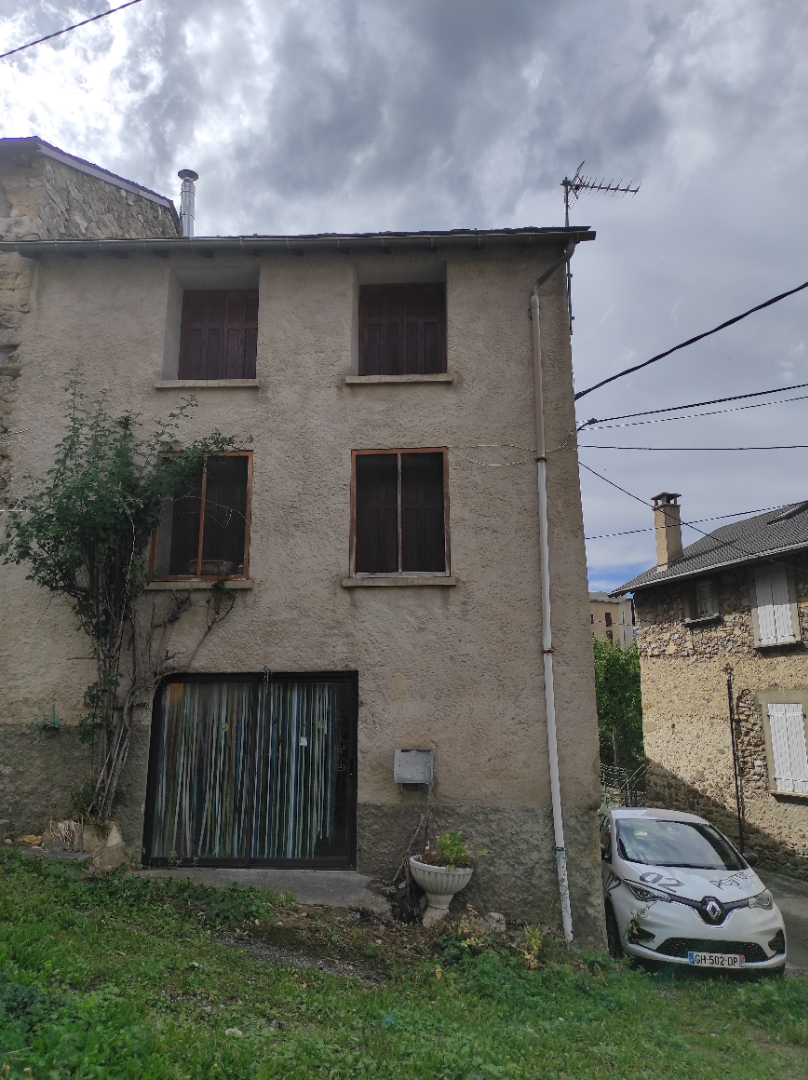 Photo MAISON - QUERIGUT image 2/6