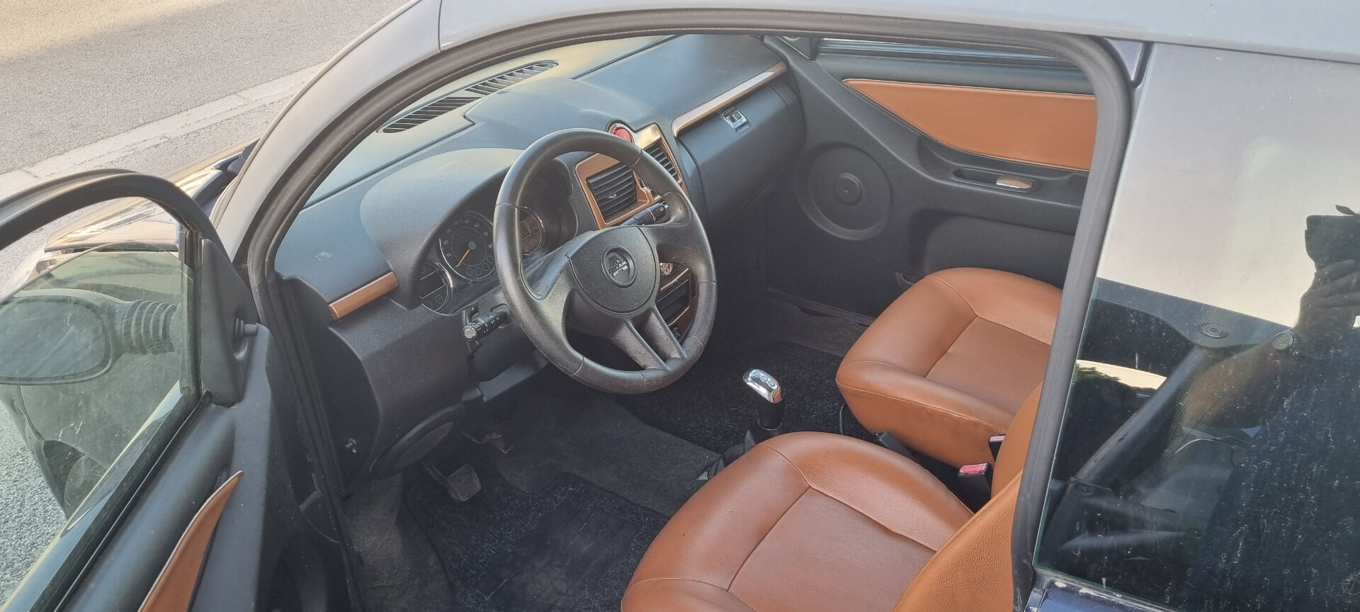 Photo Fonds de commerce De Vente de Voitures Sans Permis Perpignan image 3/6