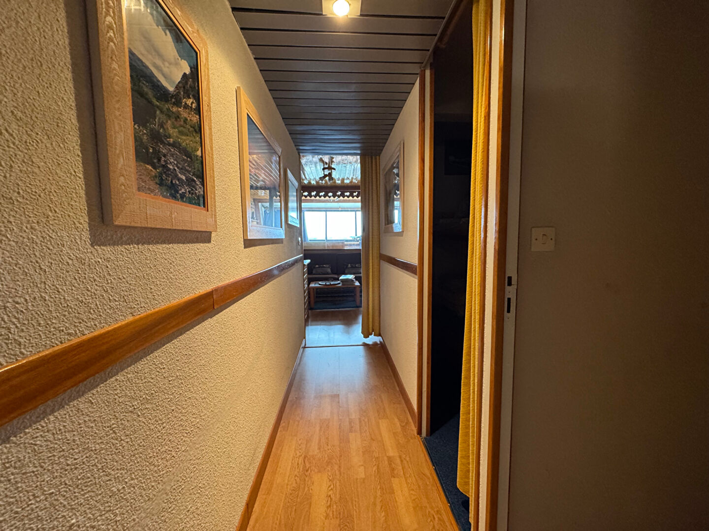 Photo CHARMANT APPARTEMENT PIED DE PISTES - EYNE image 5/6