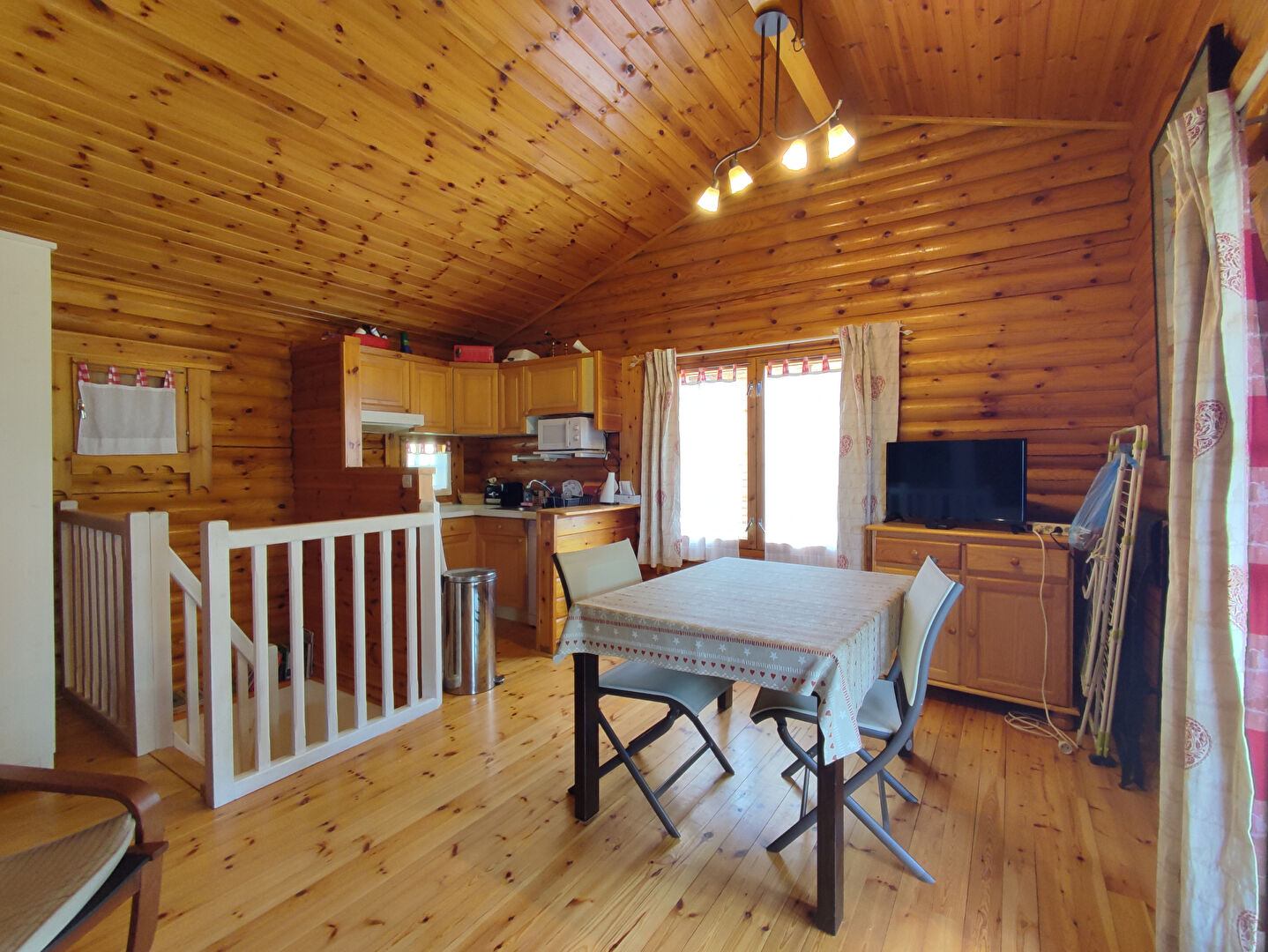 Photo CHALET - PYRENEES 2000 image 2/6