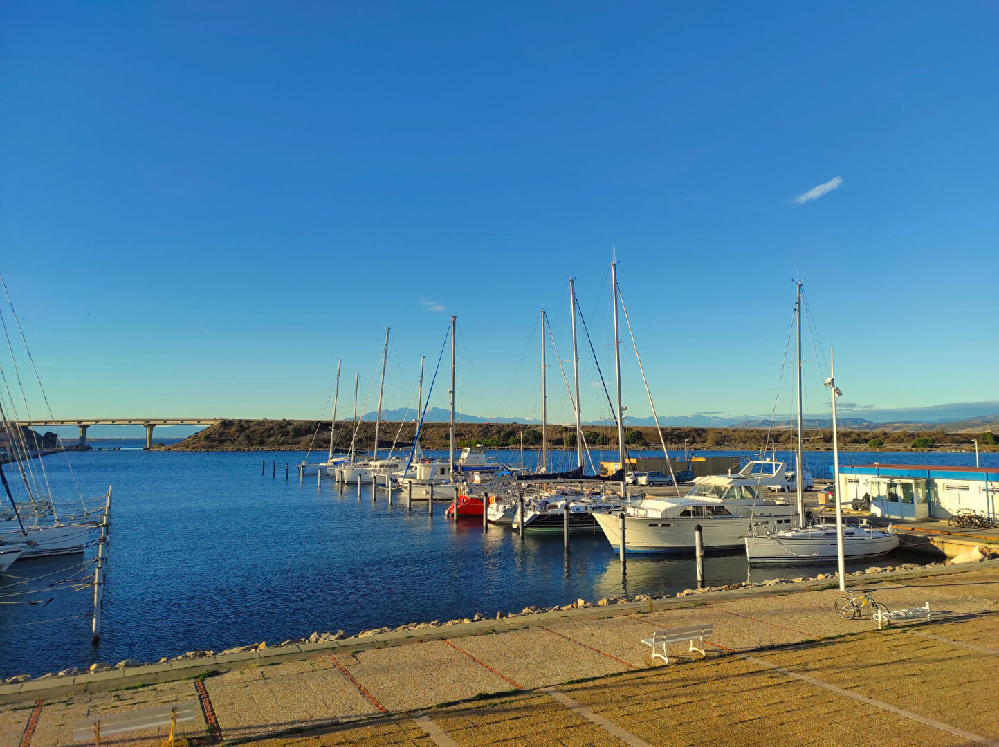 Agence immobilière de AGENCE PEYROT Port Leucate