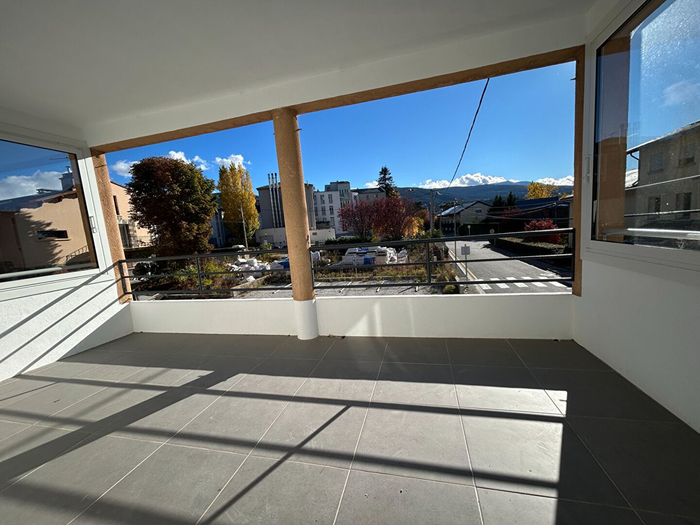 Photo Appartement 4 pièces entièrement rénové image 3/6