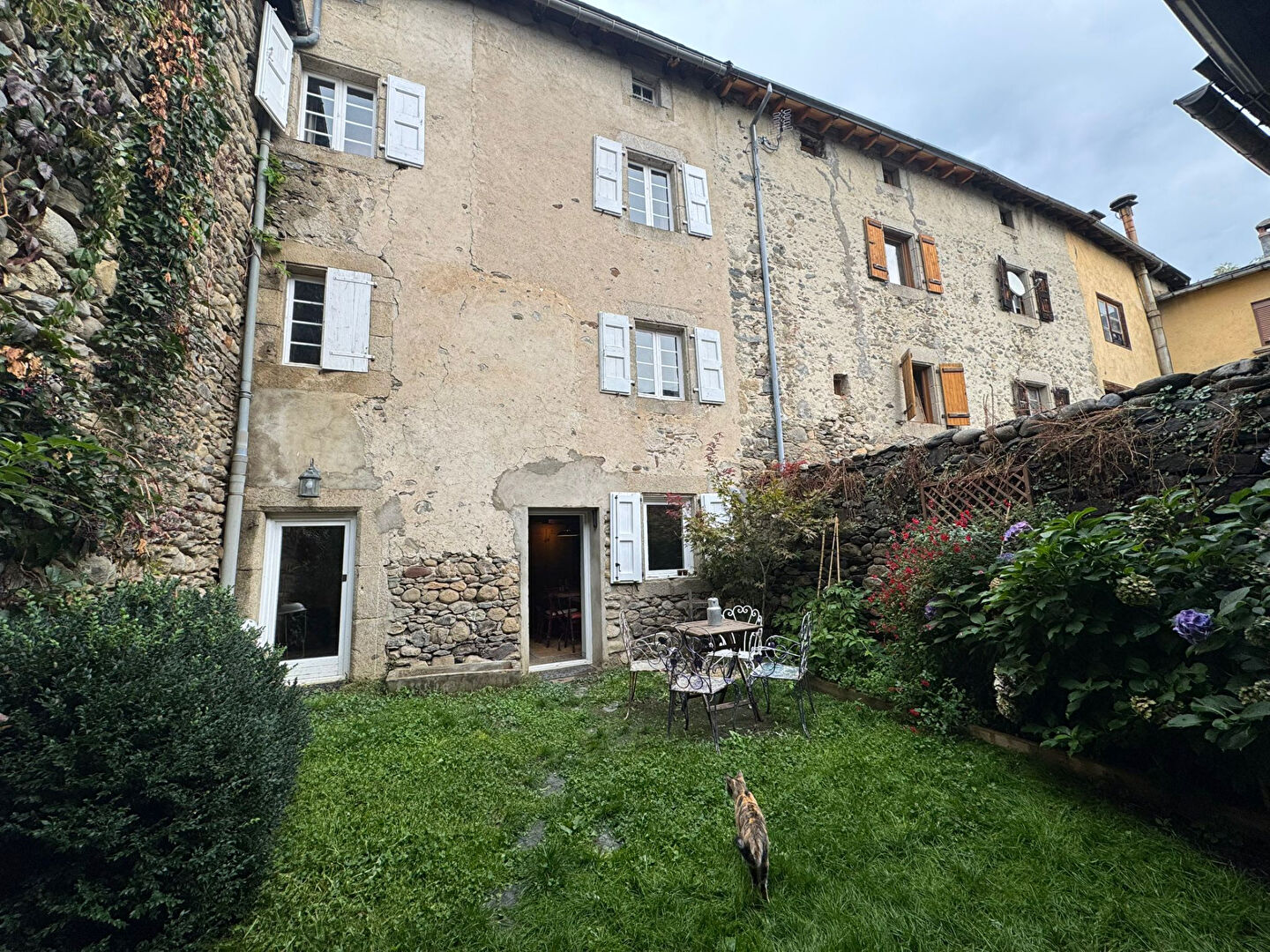 Photo MAISON DE VILLAGE avec jardin et garage - UR image 2/6