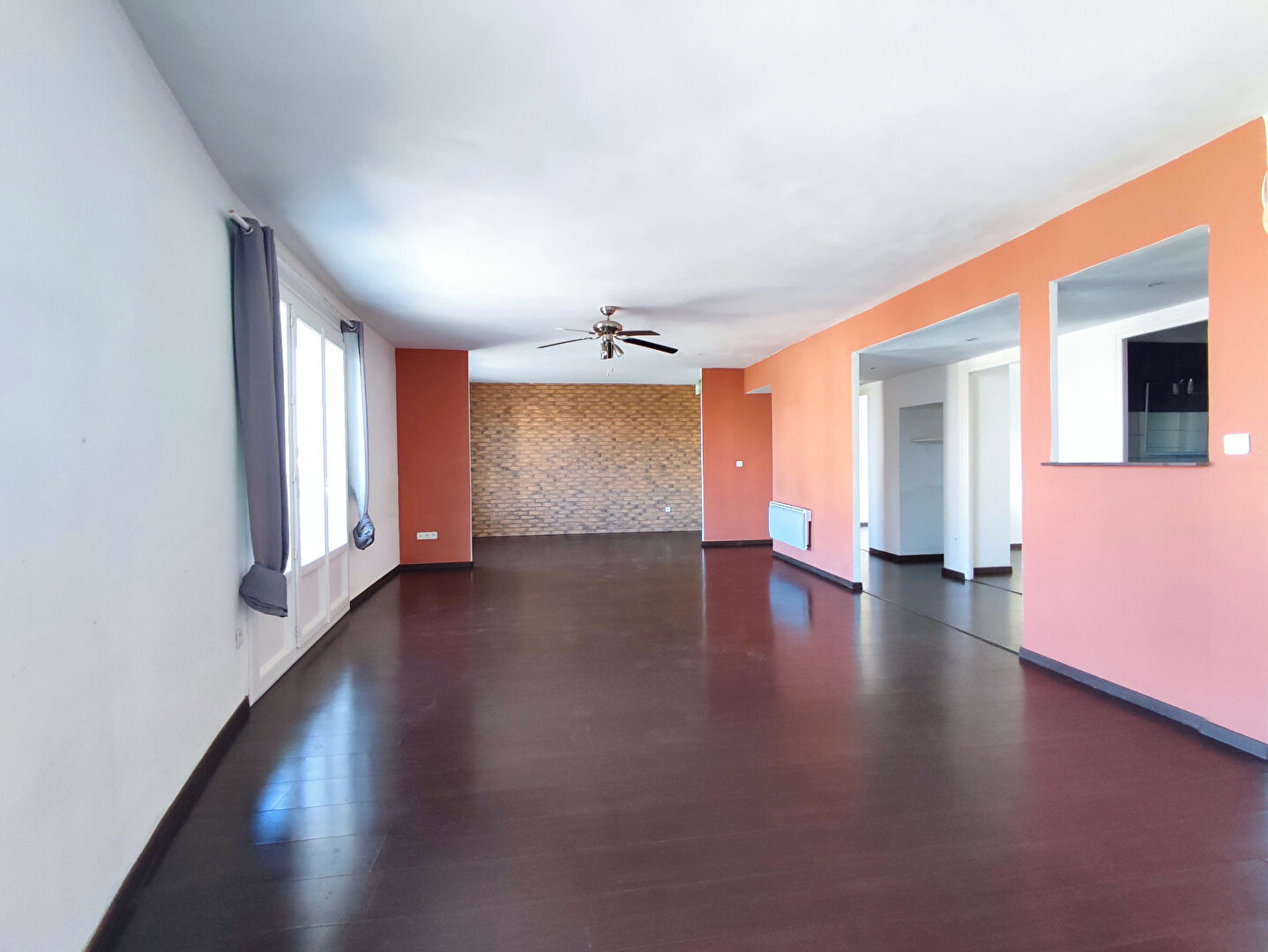 Photo Appartement 4 pièce(s) 87.73 m2 + Balcon + parking image 1/6