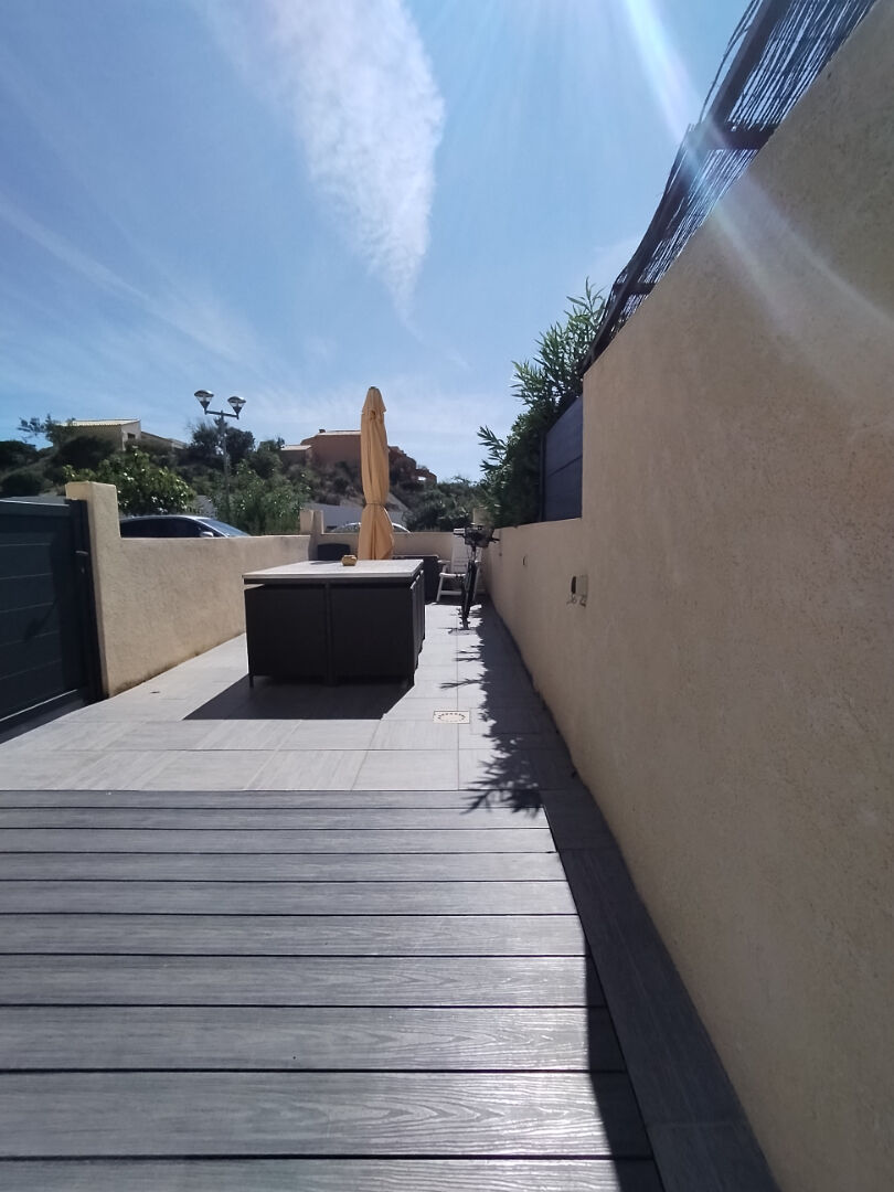 Photo PORT LEUCATE - T2 meublé avec terrasse et parking image 1/6