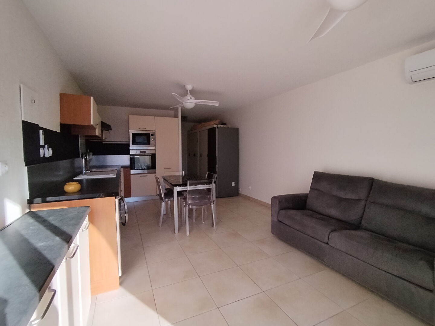 PORT LEUCATE - T2 meublé avec terrasse et parking