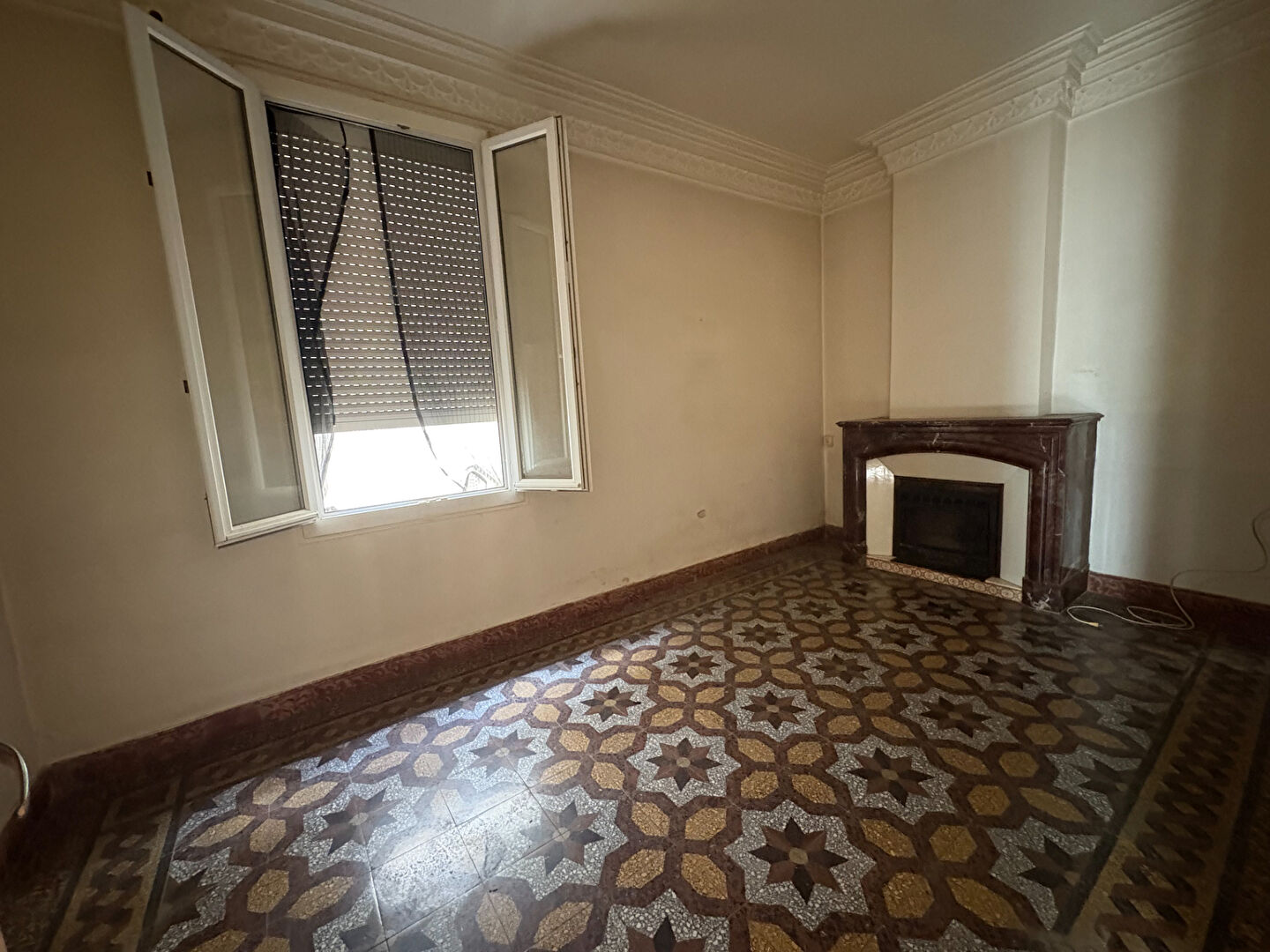 Photo VILLELONGUE DE LA SALANQUE - MAISON DE VILLAGE  F5+ GARAGE image 3/6