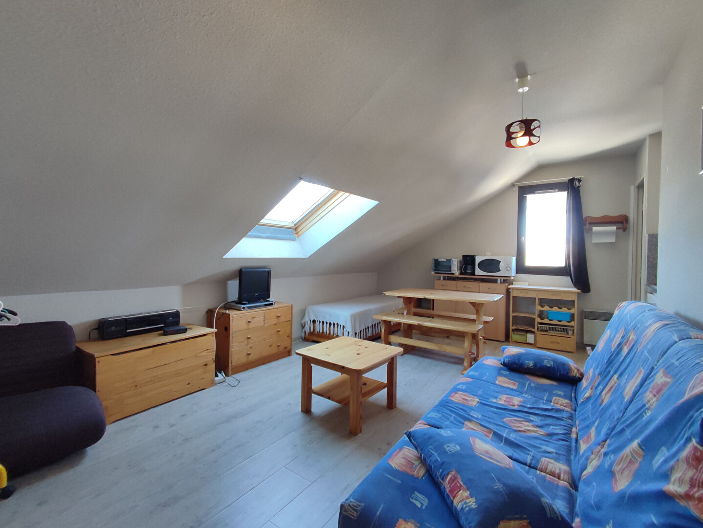 LES GENTIANES - PYRENEES 2000