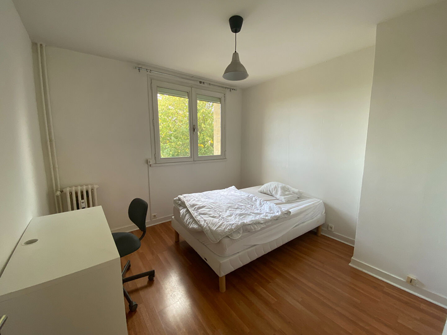 Photo Appartement meublé 5 pièces principales Caen image 3/6