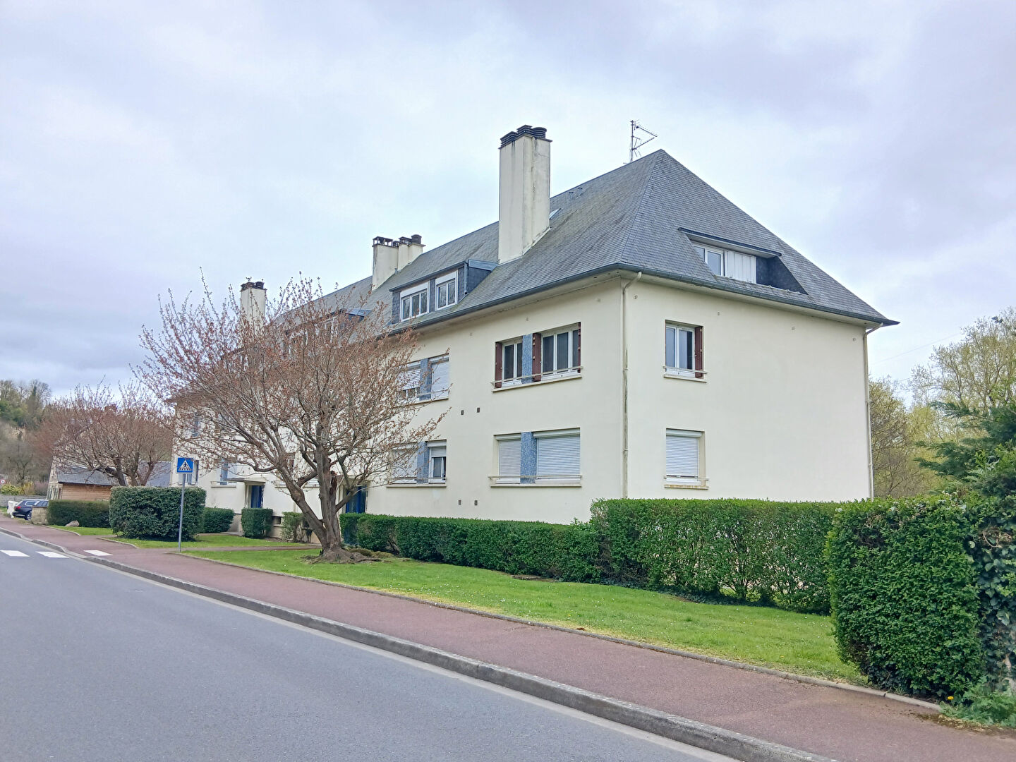 Agence immobilière de BIN - Agence Immobiliere JOLY Caen - Agence Immobiliere JOLY