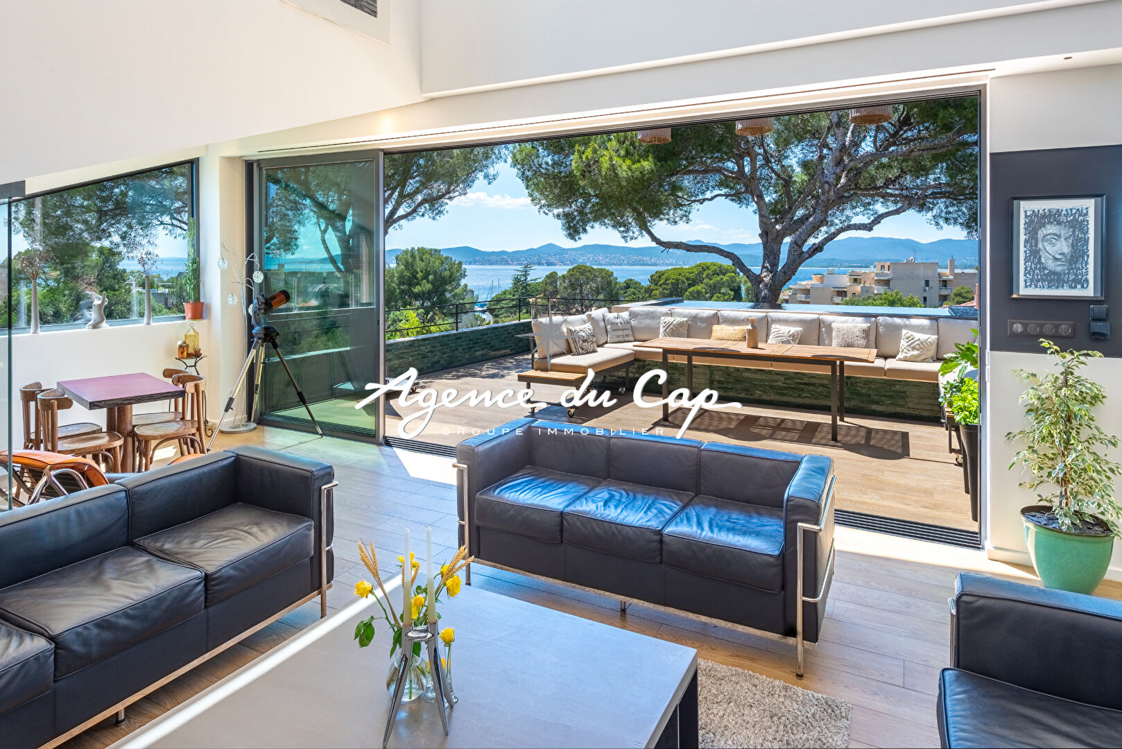 Photo SAINT RAPHAEL SANTA LUCIA VILLA CONTEMPORAINE 8 PIECES VUE MER image 4/6