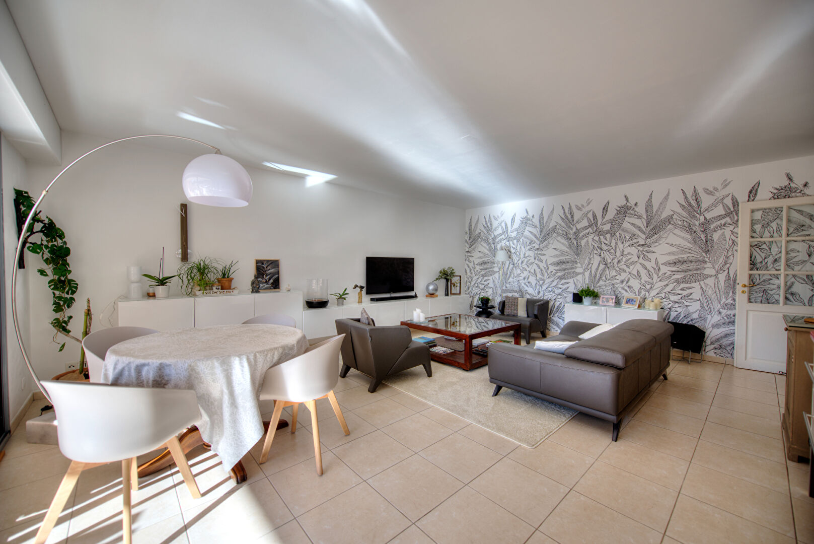 Photo EXCLUSIVITE APPARTEMENT 4 PIECES 102m2 VALESCURE image 5/6