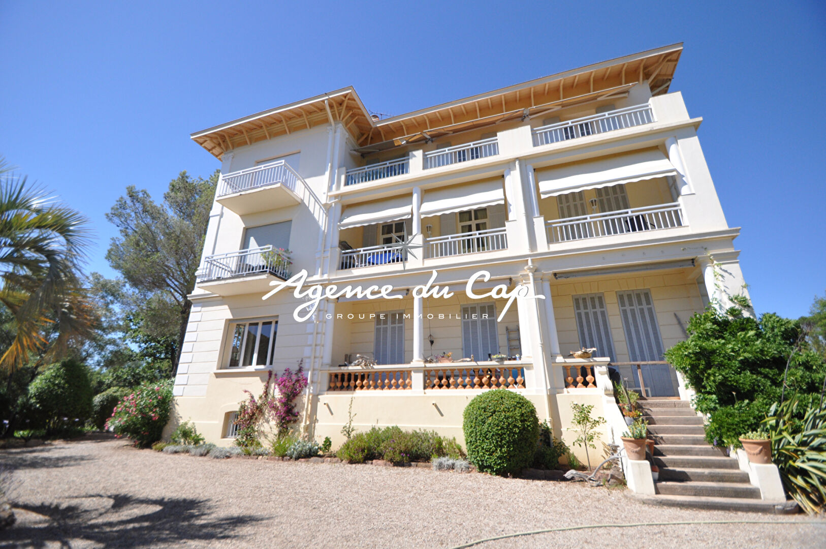 Photo SAINT RAPHAEL VALESCURE-LES GOLFS APPARTEMENT 3 pièce(s) 93 m2 image 2/6