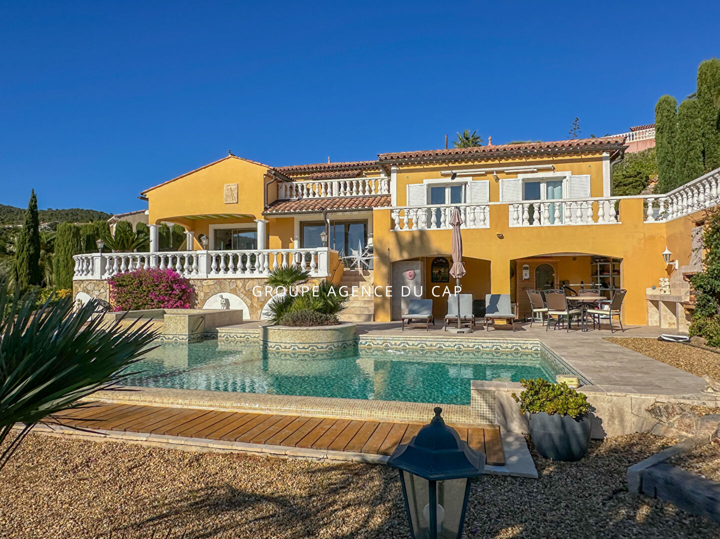 Photo VILLA VUE MER 177M² 7 PIECES AVEC 4 CHAMBRES, PISCINE GARAGE ET CAR PORT,  AUX ISSAMBRES image 5/6