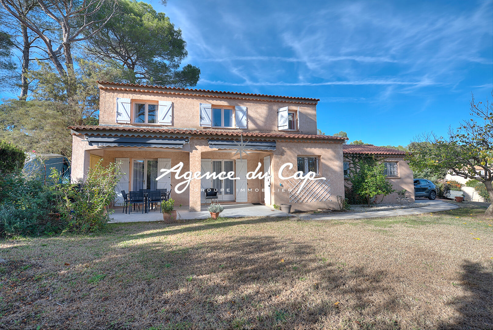 VILLA 120M² DANS QUARTIER VERDOYANT PISCINE SAINT RAPHAEL BAS DE VALESCURE