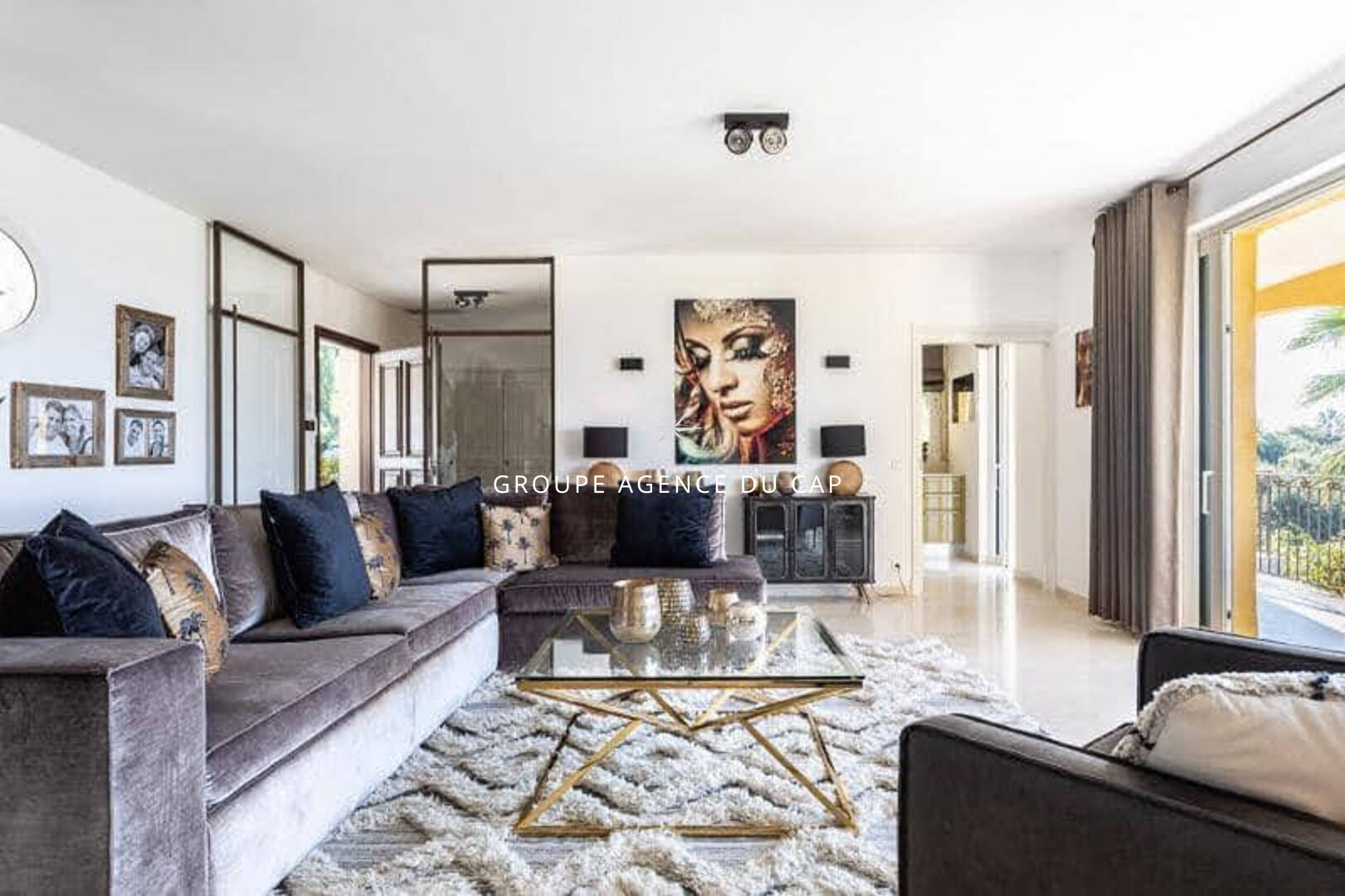 Photo VILLA PROVENÇALE DE 250M² 6 PIÈCES AVEC VUE MER, SAUNA ET PISCINE, À SAINTE-MAXIME image 4/6