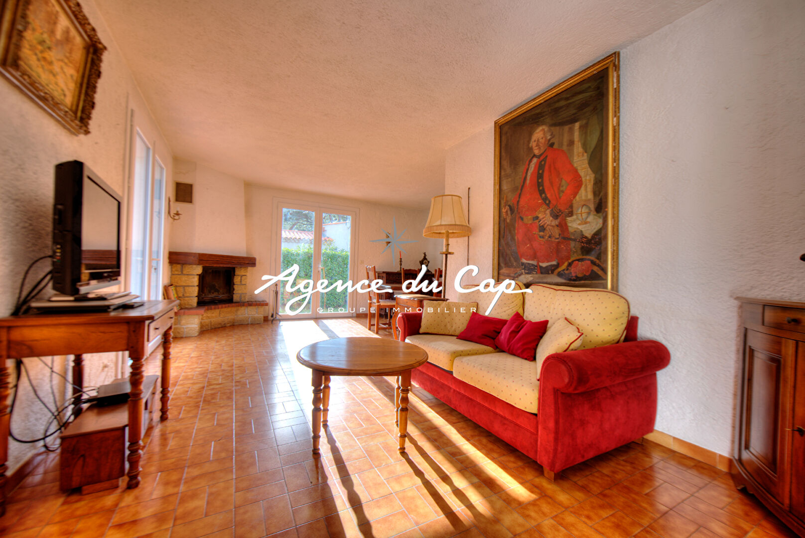 Photo VILLA DE 123M²  5 PIÈCES AVEC TERRAIN PISCINABLE ET GARAGE SAINTE-MAXIME SITUÉE À 400M DE LA PLAGE DE LA NARTELLE image 6/6