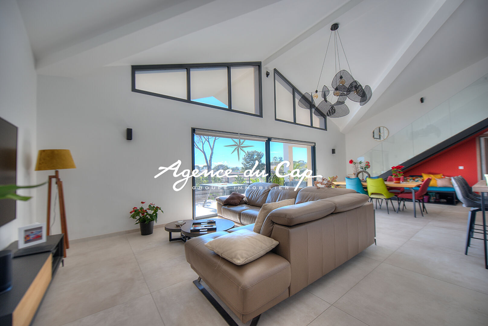 Photo LES PLAINES PLATEAU NOTRE DAME DUPLEX 155M² VUE MER TERRASSE 43 M² GARAGE DOUBLE+3 PARKINGS PISCINE image 6/6