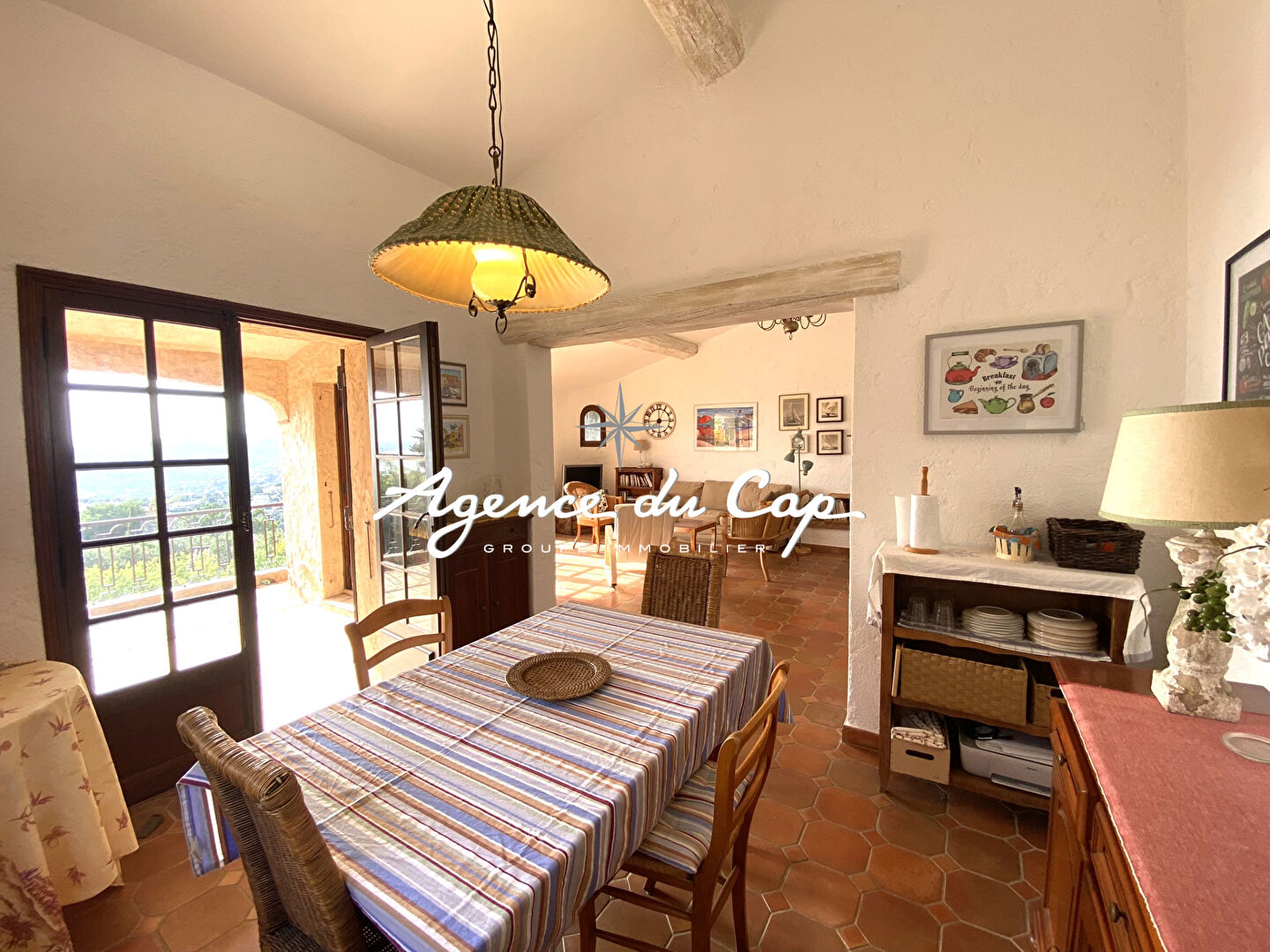 Photo VILLA PROVENÇALE DE 124M², 5 PIÈCES AVEC VUE MER PANORAMIQUE, AUX ISSAMBRES image 6/6