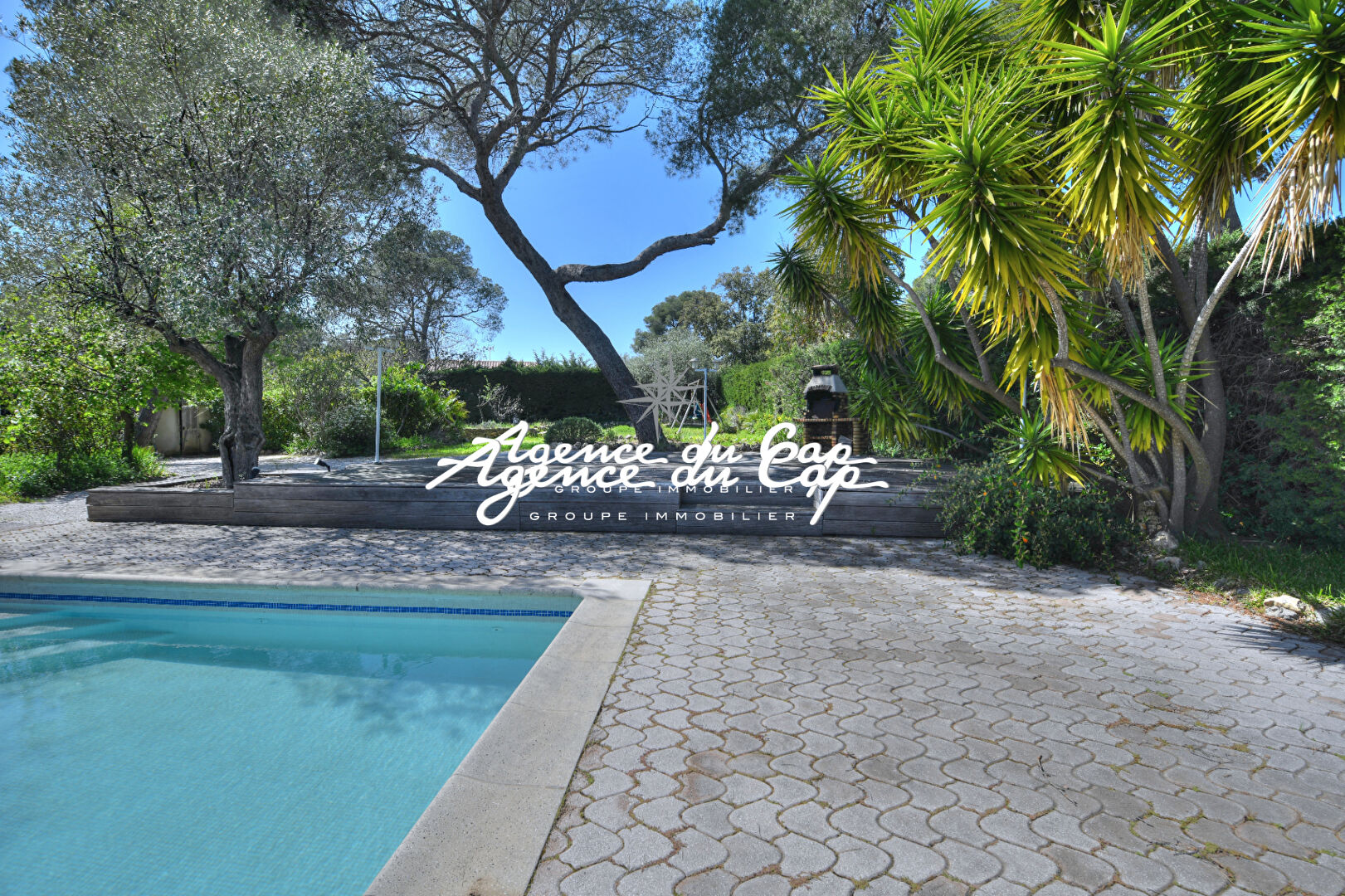 Photo VILLA T5 AVEC PISCINE DEPENDANCE ET GARAGE A SAINT RAPHAEL BOULOURIS image 3/6