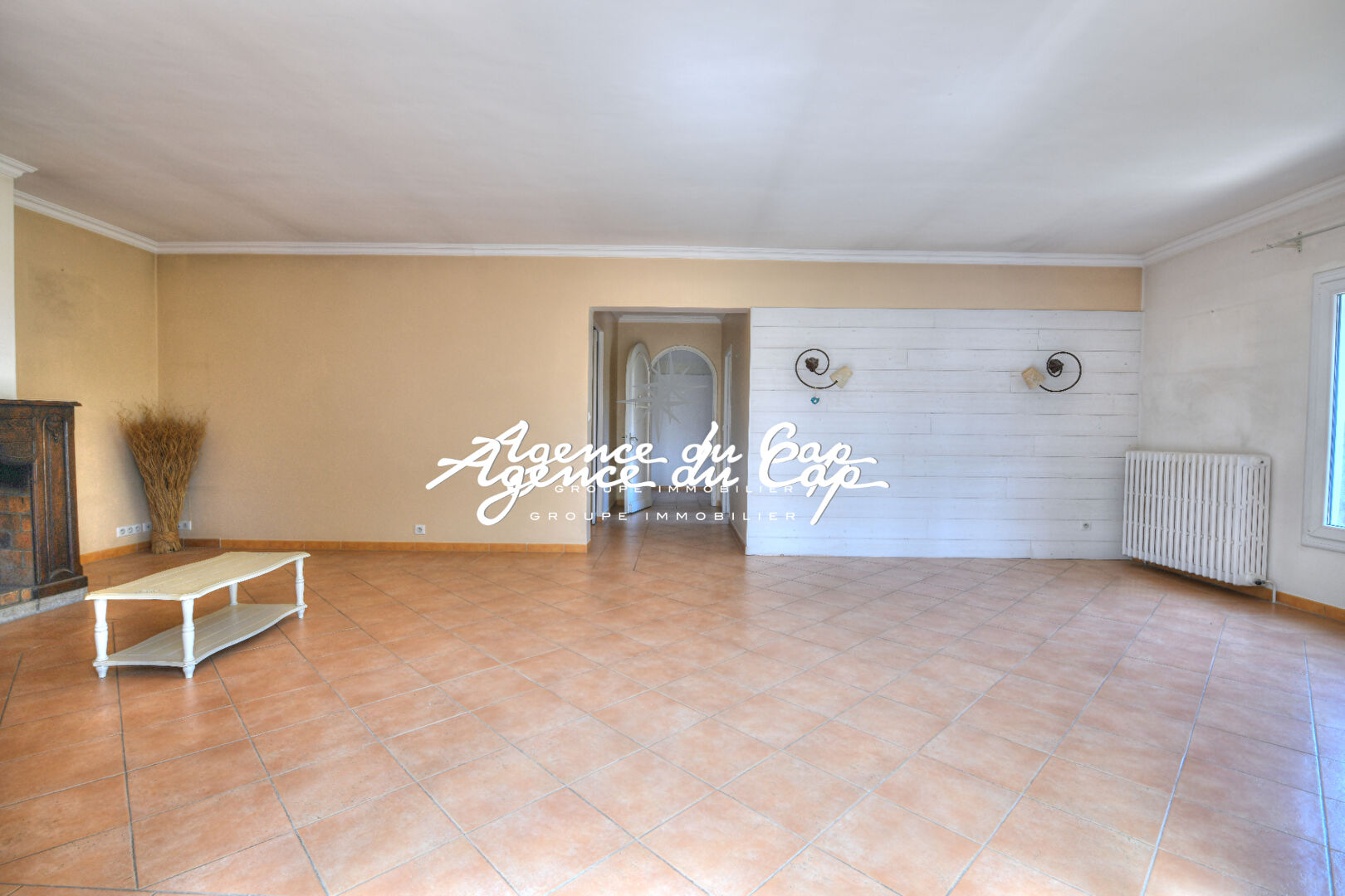 Photo VILLA T5 AVEC PISCINE DEPENDANCE ET GARAGE A SAINT RAPHAEL BOULOURIS image 6/6