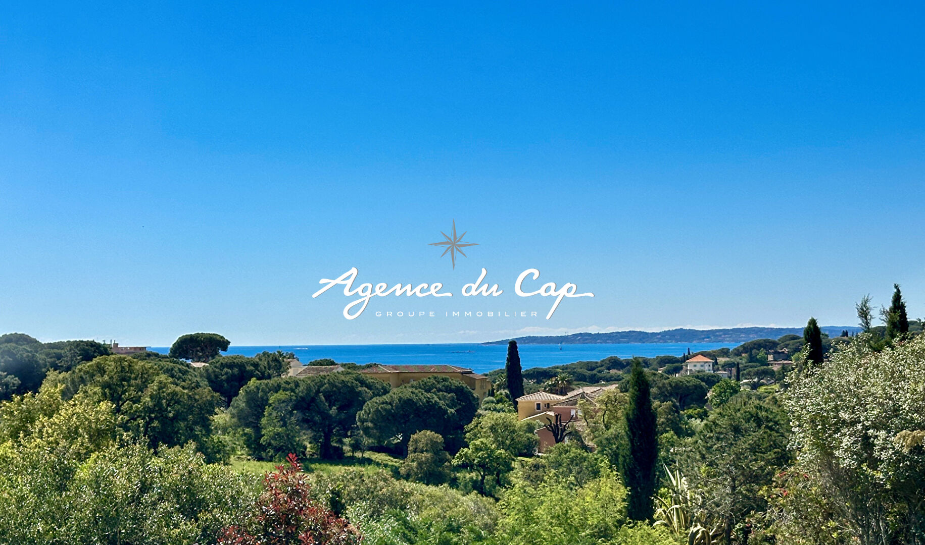 Photo À VENDRE VILLA CONTEMPORAINE AVEC VUE MER ET COLLINES 5 CHAMBRES PISCINE ET GARAGE DOUBLE, PROCHE DES PLAGES AUX ISSAMBRES image 2/6