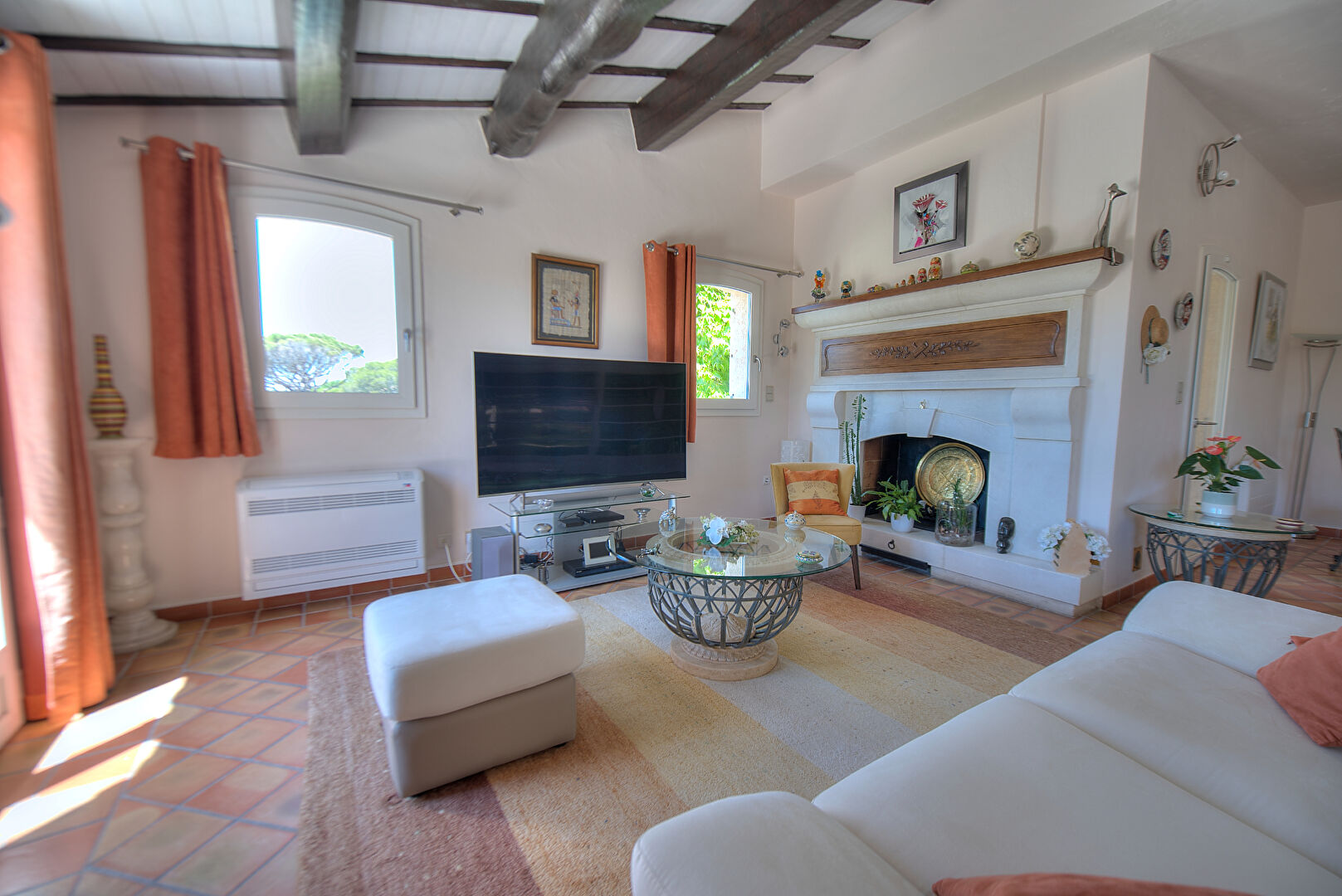 Photo VILLA ST RAPHAEL, 5 PIECES, PISCINE, VUE DEGAGEE image 2/6