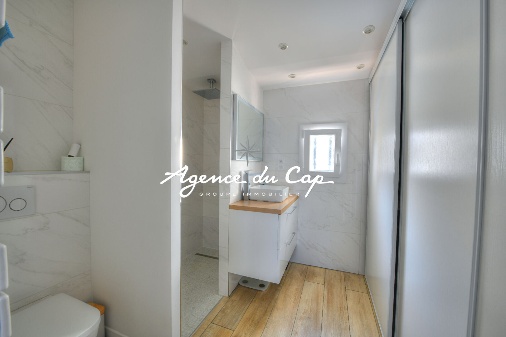 Photo VILLA DE PLAIN PIED 4 PIECES PROCHE COMMERCES AU CALME QUARTIER TOUR DE MARE A FREJUS image 6/6