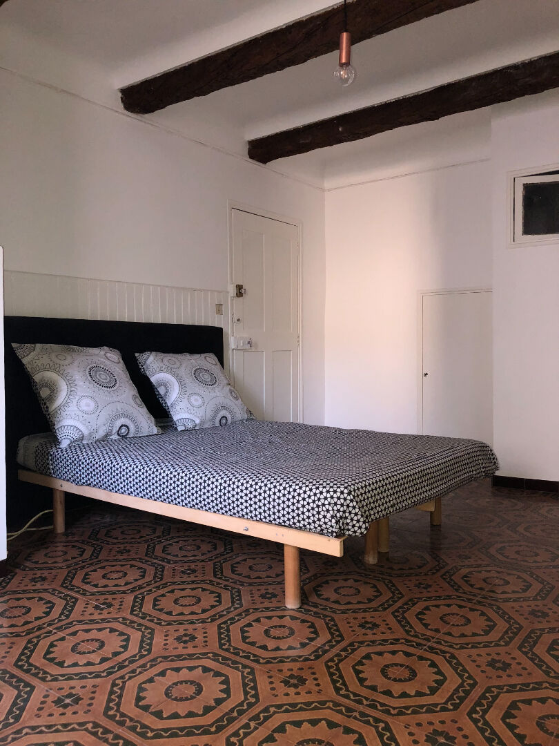 Photo IMMEUBLE AVEC 4 APPARTEMENTS CENTRE VILLE SAINT RAPHAEL image 5/5