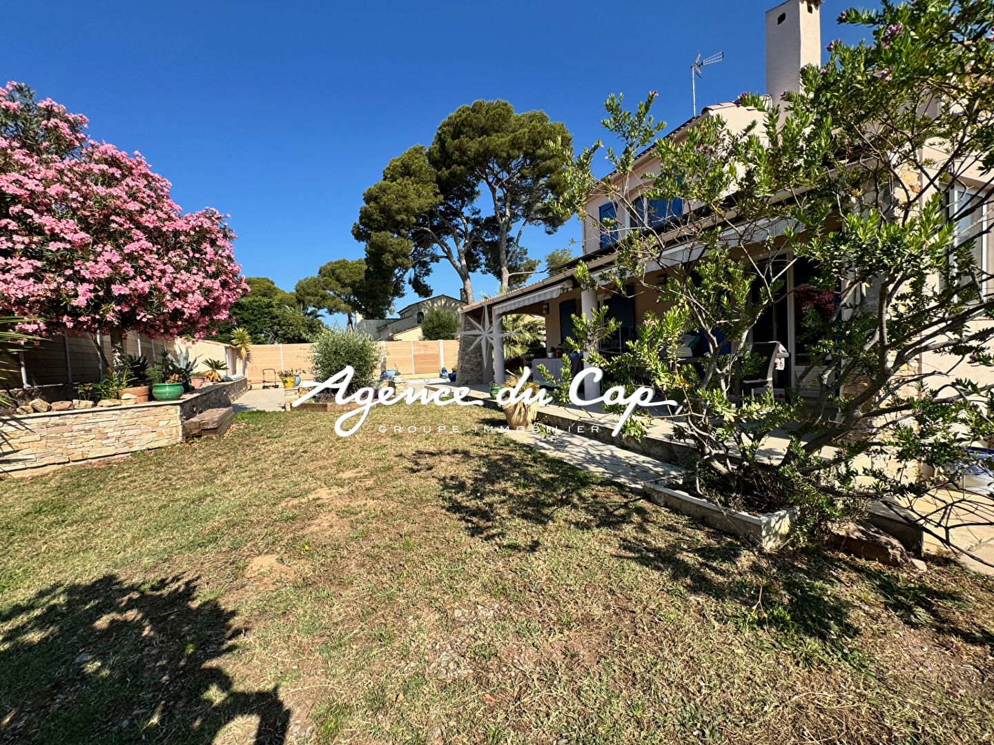 Photo SAINT RAPHAEL VILLA 5 PIECES 120M² AVEC PISCINE PROCHE MER image 4/6