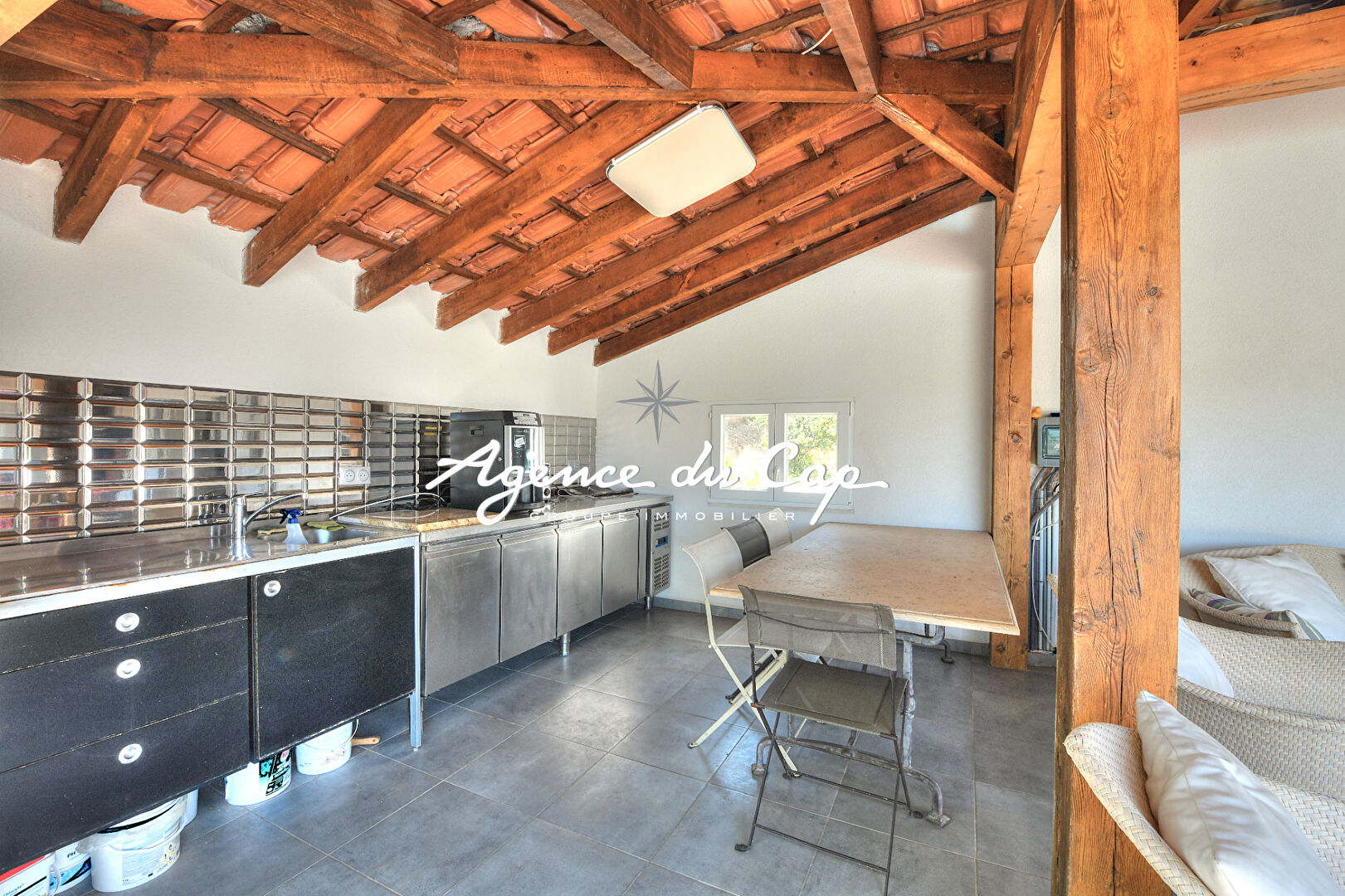 Photo VILLA 5 PIECES 3 CHAMBRES GARAGE PISCINE ROQUEBRUNE SUR ARGENS image 4/6