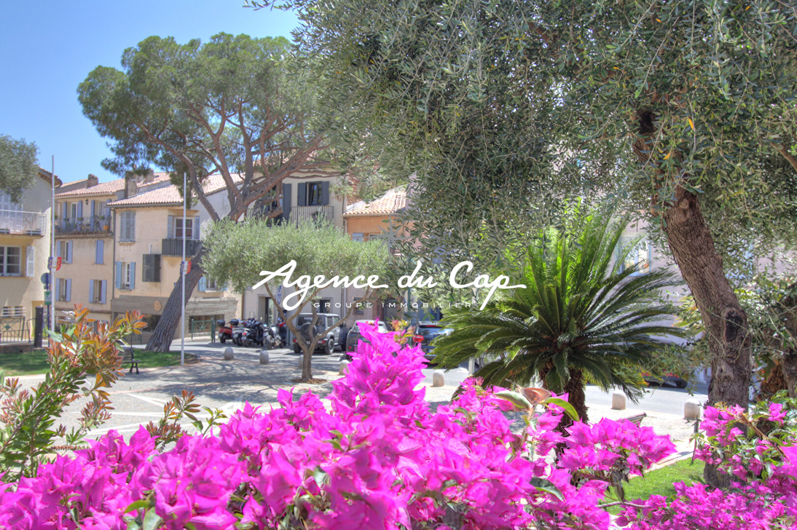 A VENDRE APPARTEMENT T4  de 95 m² SAINTE MAXIME CENTRE