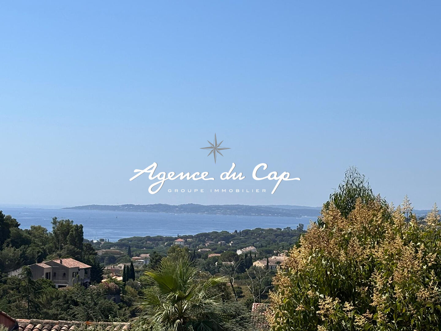 Photo VILLA RENOVEE A VENDRE 4 CHAMBRES EN SUITE VUE MER GOLFE PISCINE PARKINGS image 2/6