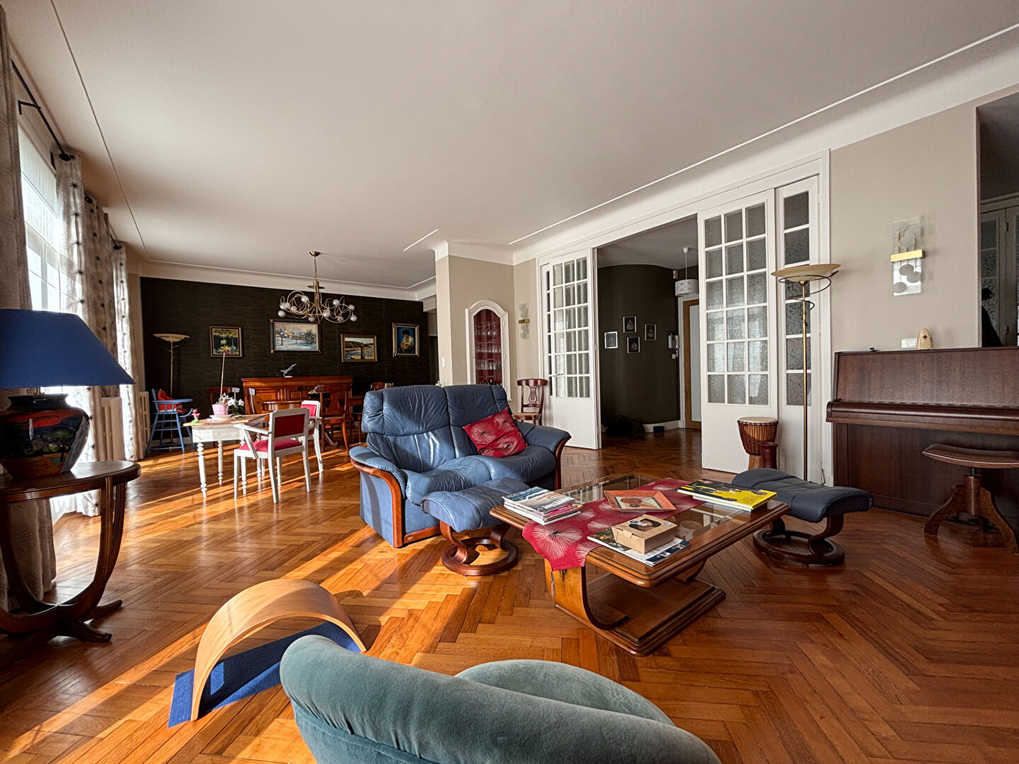 Photo Appartement  7 pièce(s) image 1/6