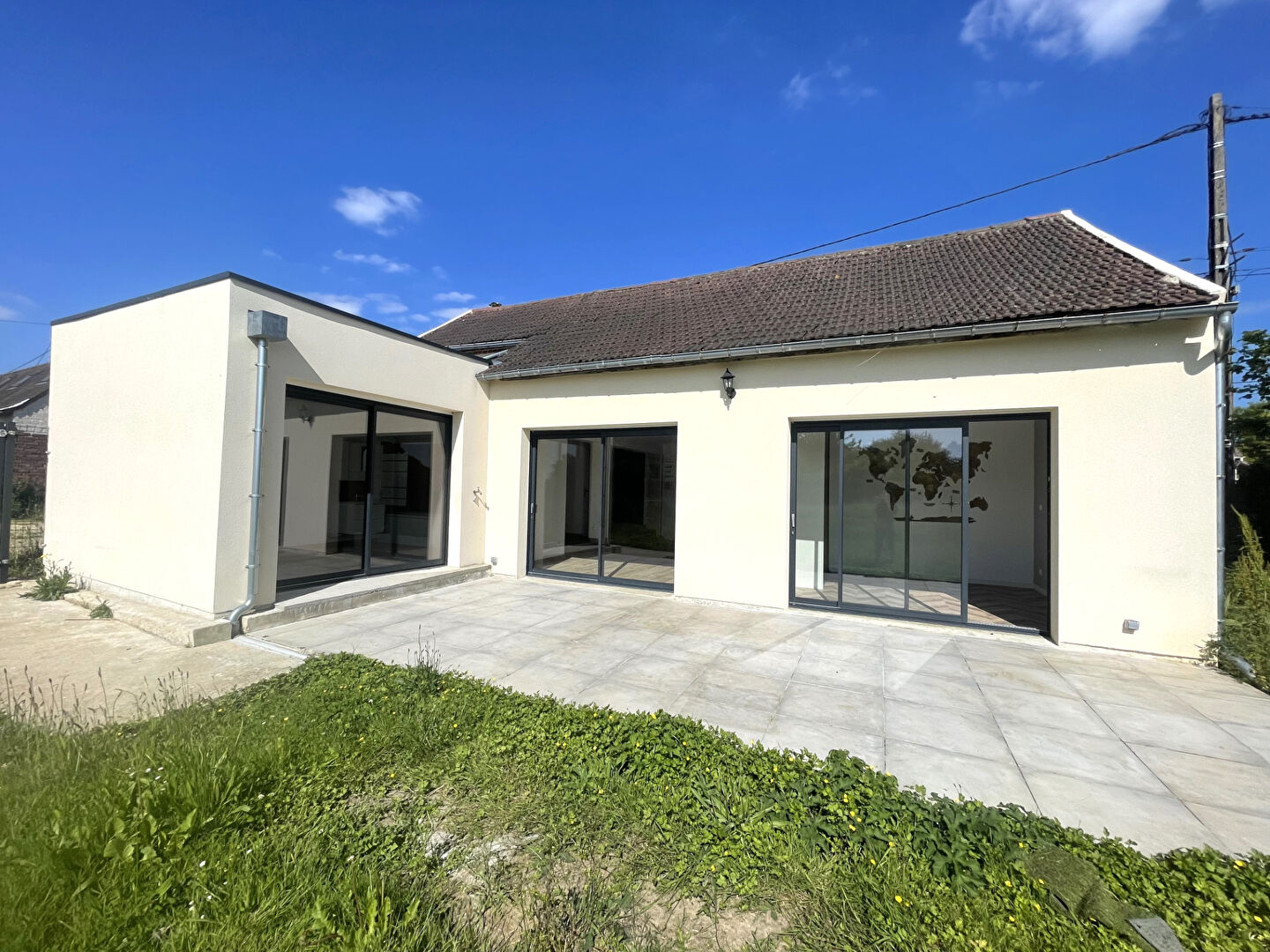 Agence immobilière de ARTHUR WINLEY IMMOBILIER - AW IMMOBILIER Sainte-Geneviève
