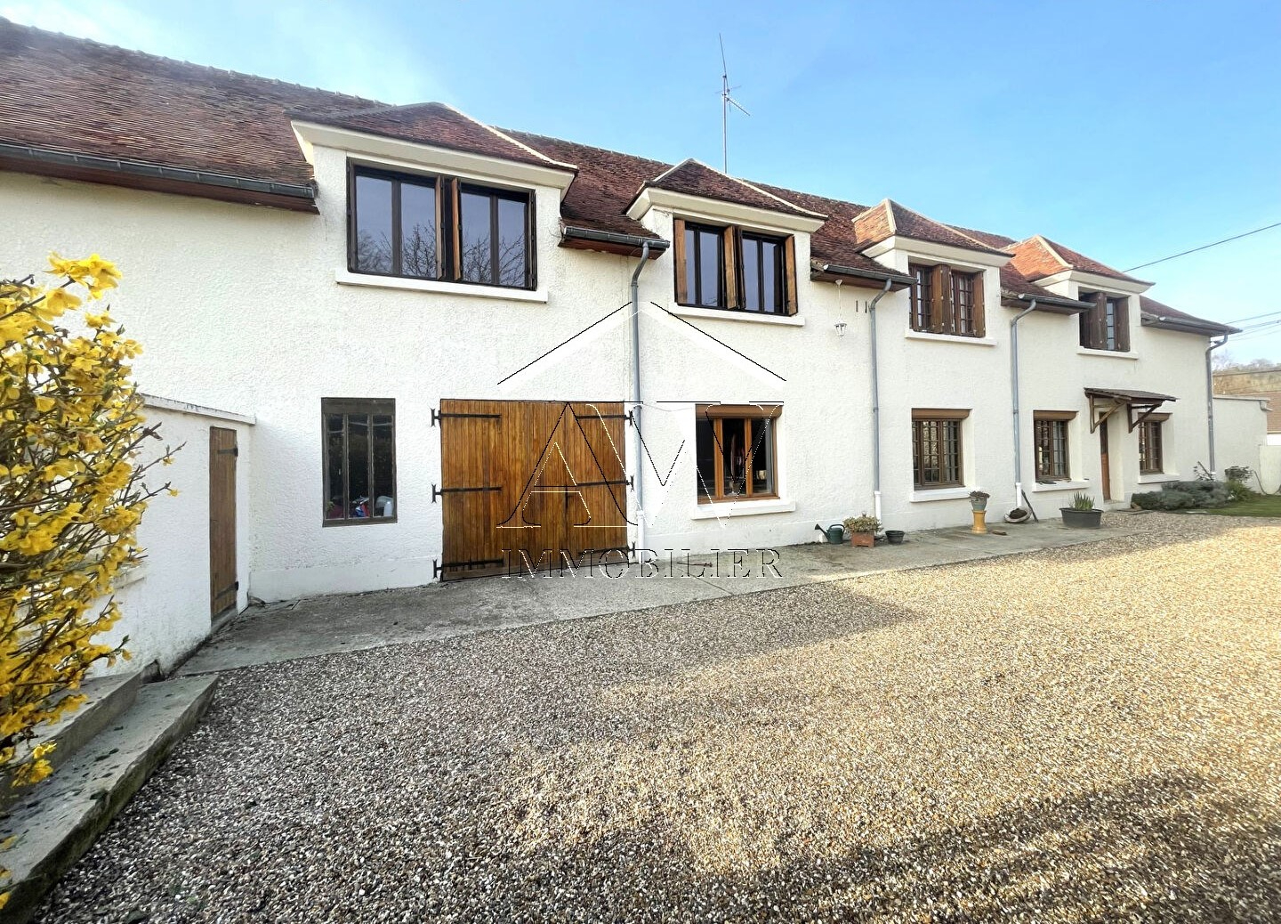 Agence immobilière de AW IMMOBILIER Sainte-Geneviève
