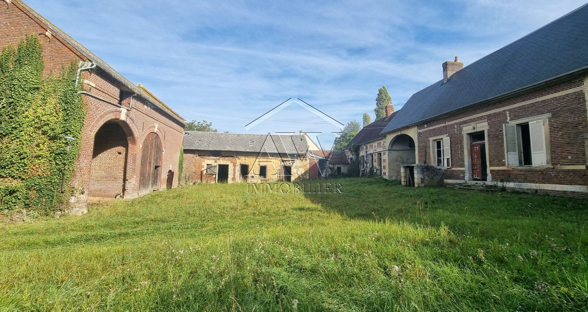 Agence immobilière de ARTHUR WINLEY IMMOBILIER - AW IMMOBILIER Sainte-Geneviève