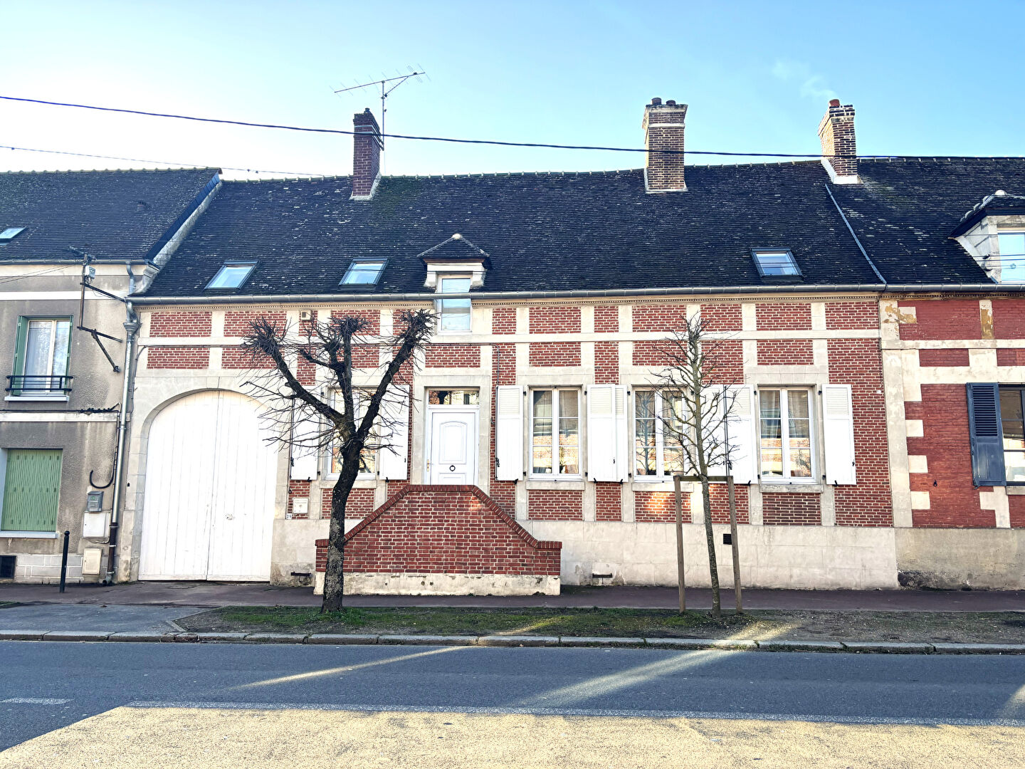 Agence immobilière de ARTHUR WINLEY IMMOBILIER - AW IMMOBILIER Sainte-Geneviève