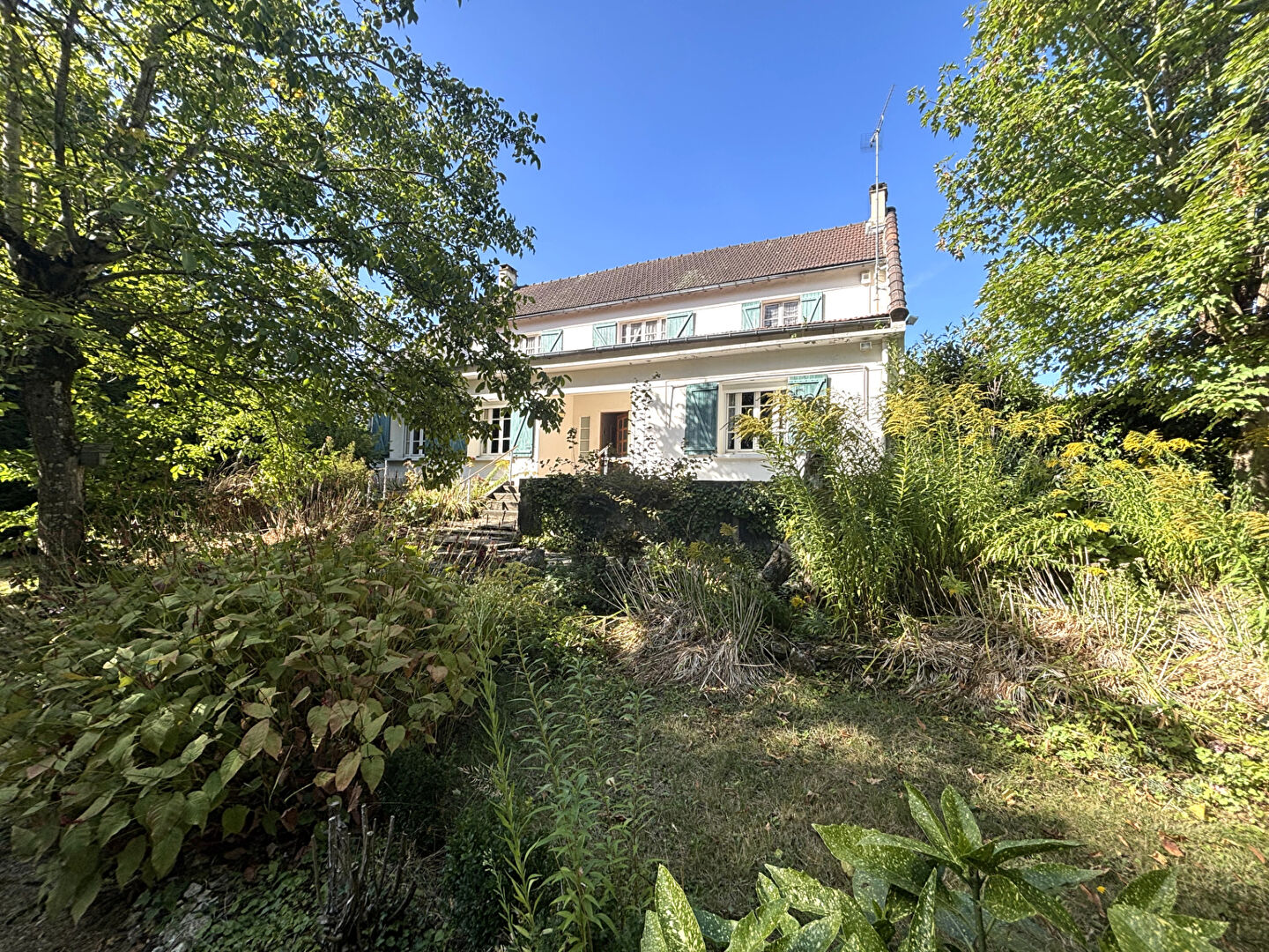 Agence immobilière de ARTHUR WINLEY IMMOBILIER - AW IMMOBILIER Sainte-Geneviève