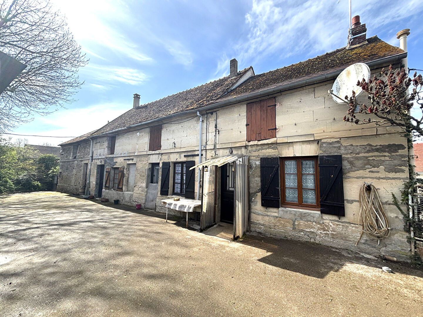 Agence immobilière de ARTHUR WINLEY IMMOBILIER - AW IMMOBILIER Sainte-Geneviève