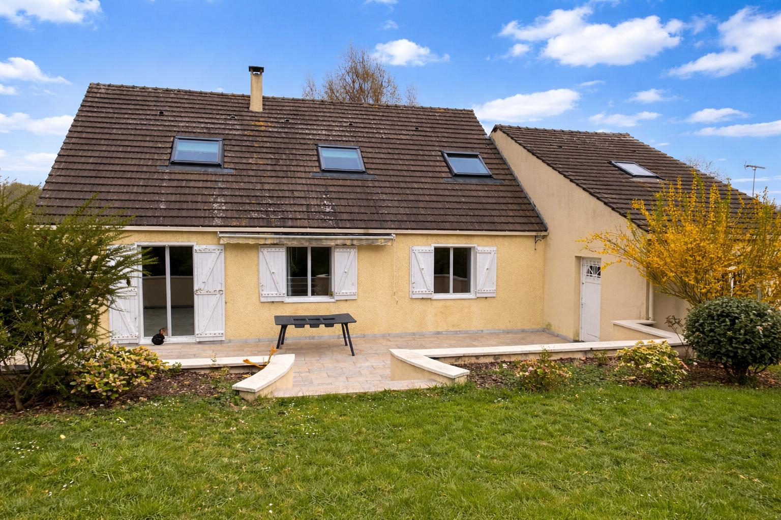 Agence immobilière de ARTHUR WINLEY IMMOBILIER - AW IMMOBILIER Sainte-Geneviève