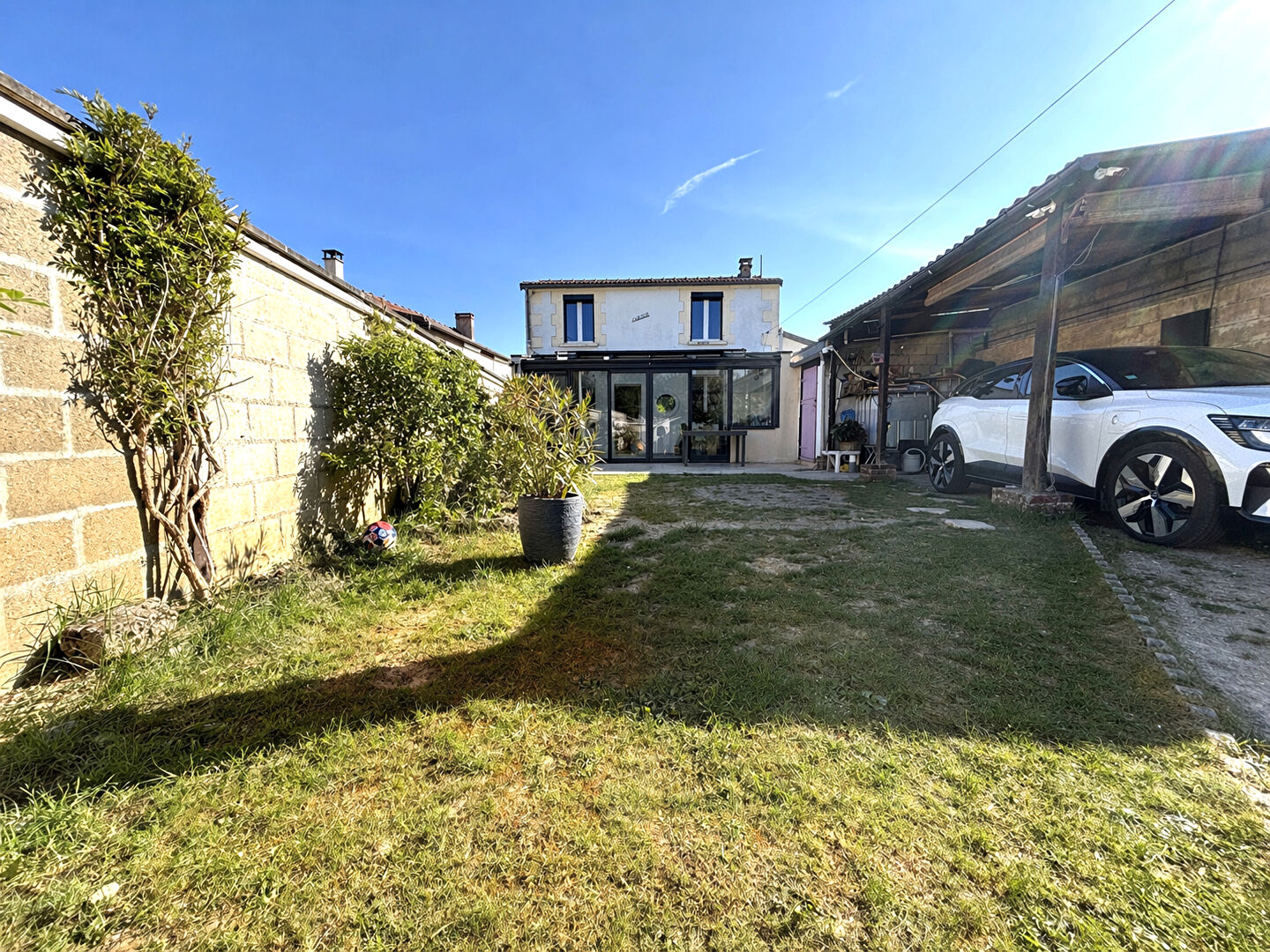 Agence immobilière de ARTHUR WINLEY IMMOBILIER - AW IMMOBILIER Sainte-Geneviève