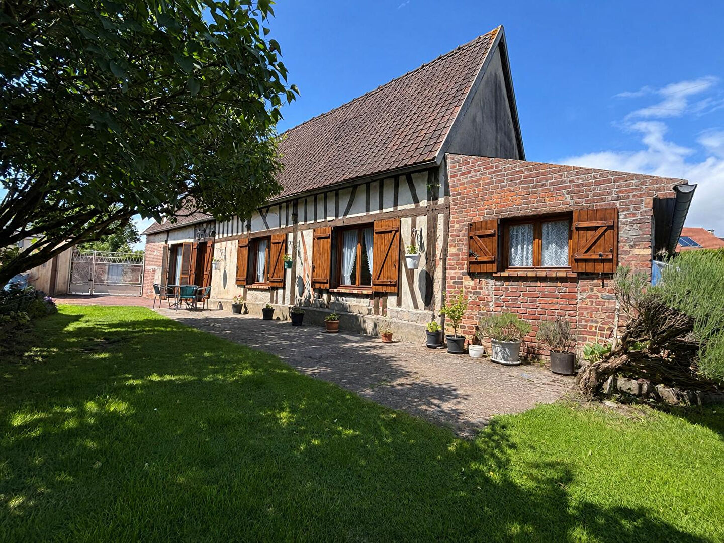 Agence immobilière de ARTHUR WINLEY IMMOBILIER - AW IMMOBILIER Sainte-Geneviève
