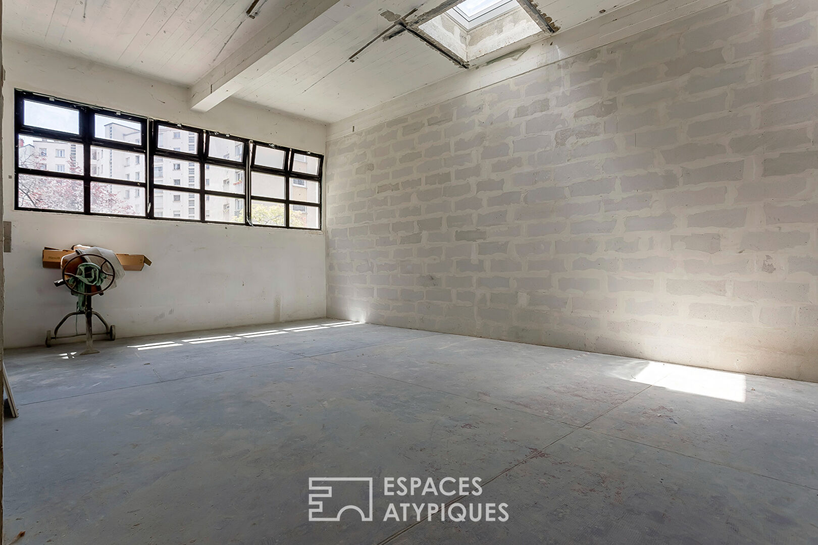 Photo Loft à rénover proche Saxe image 2/4
