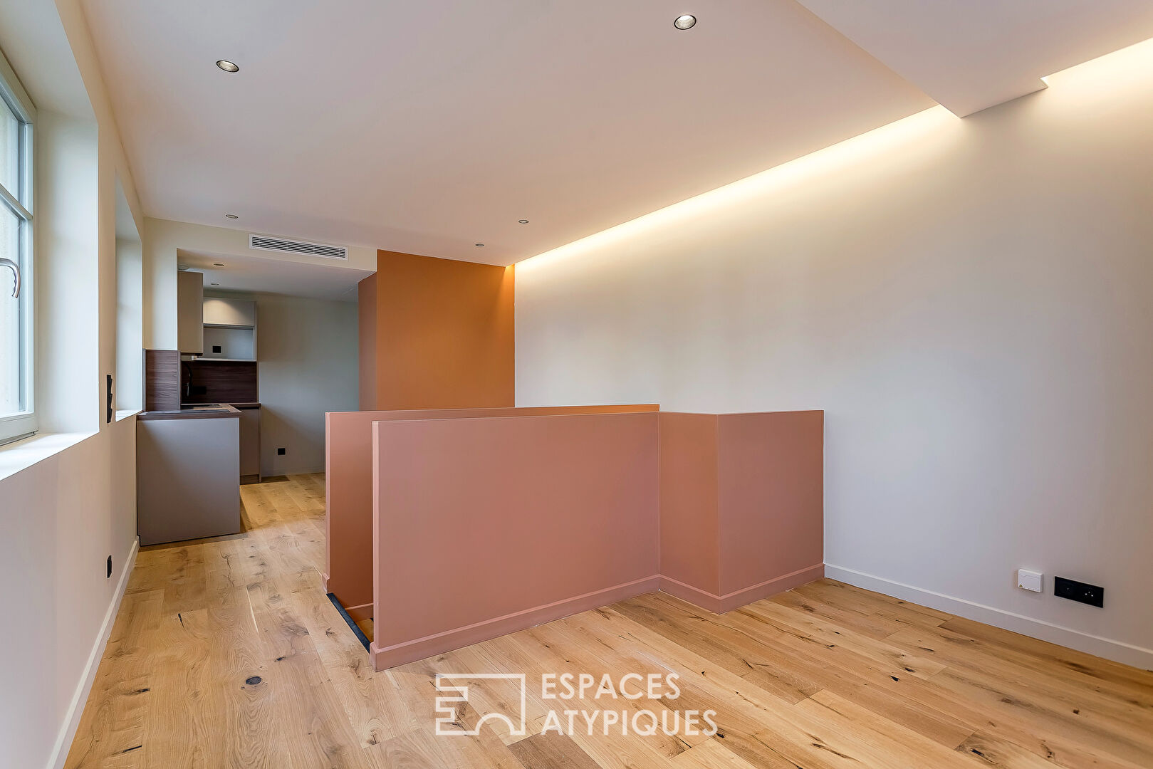 Photo Triplex rénové avec vue sur la Saône image 1/6
