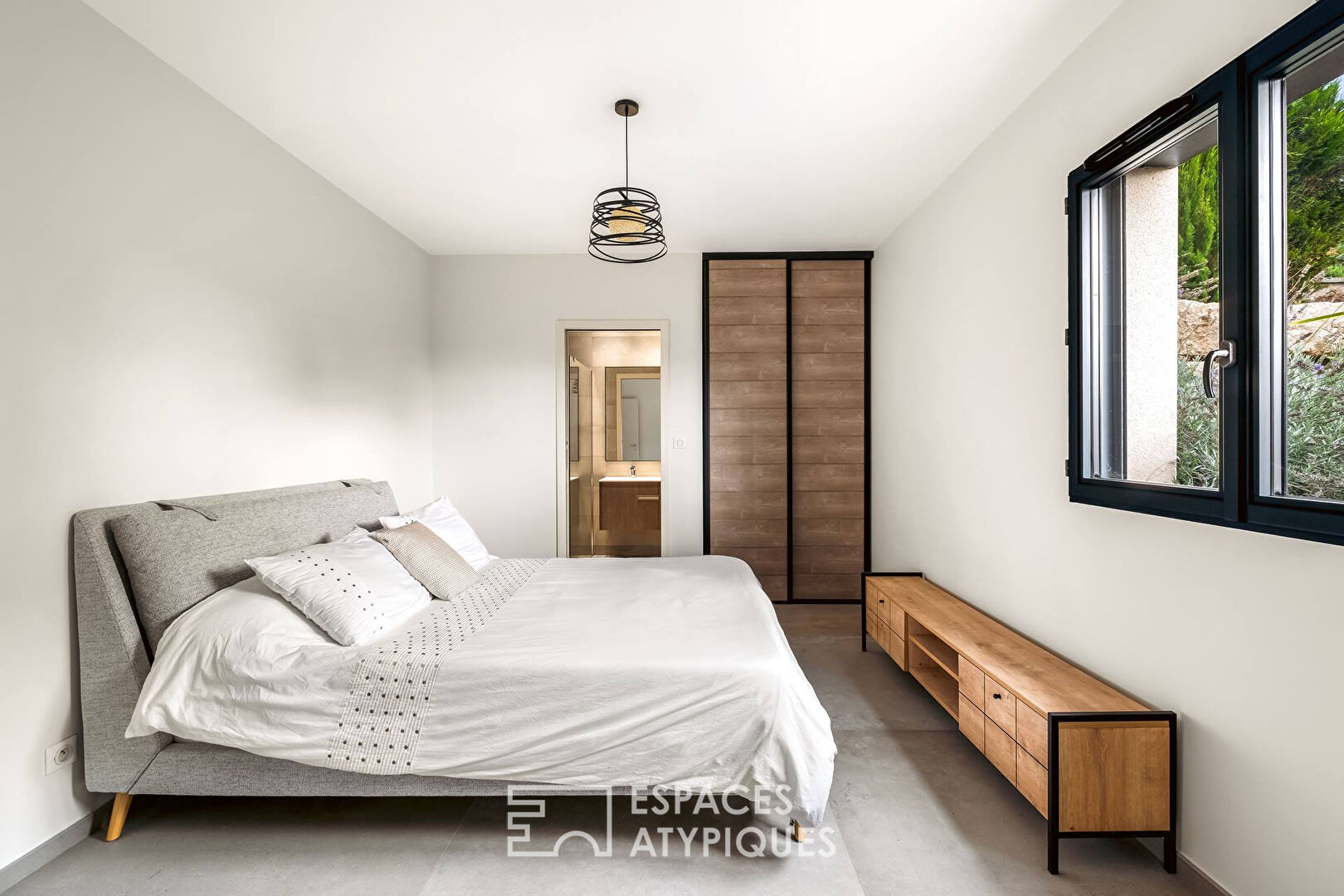 Photo Maison contemporaine avec piscine image 4/6