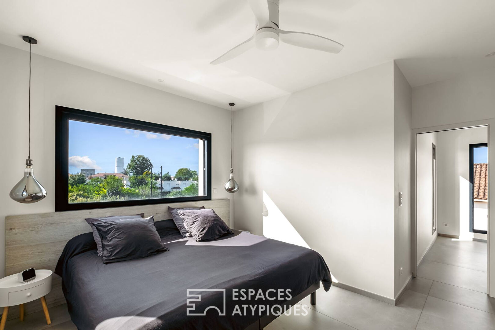 Photo Maison contemporaine avec piscine image 5/6